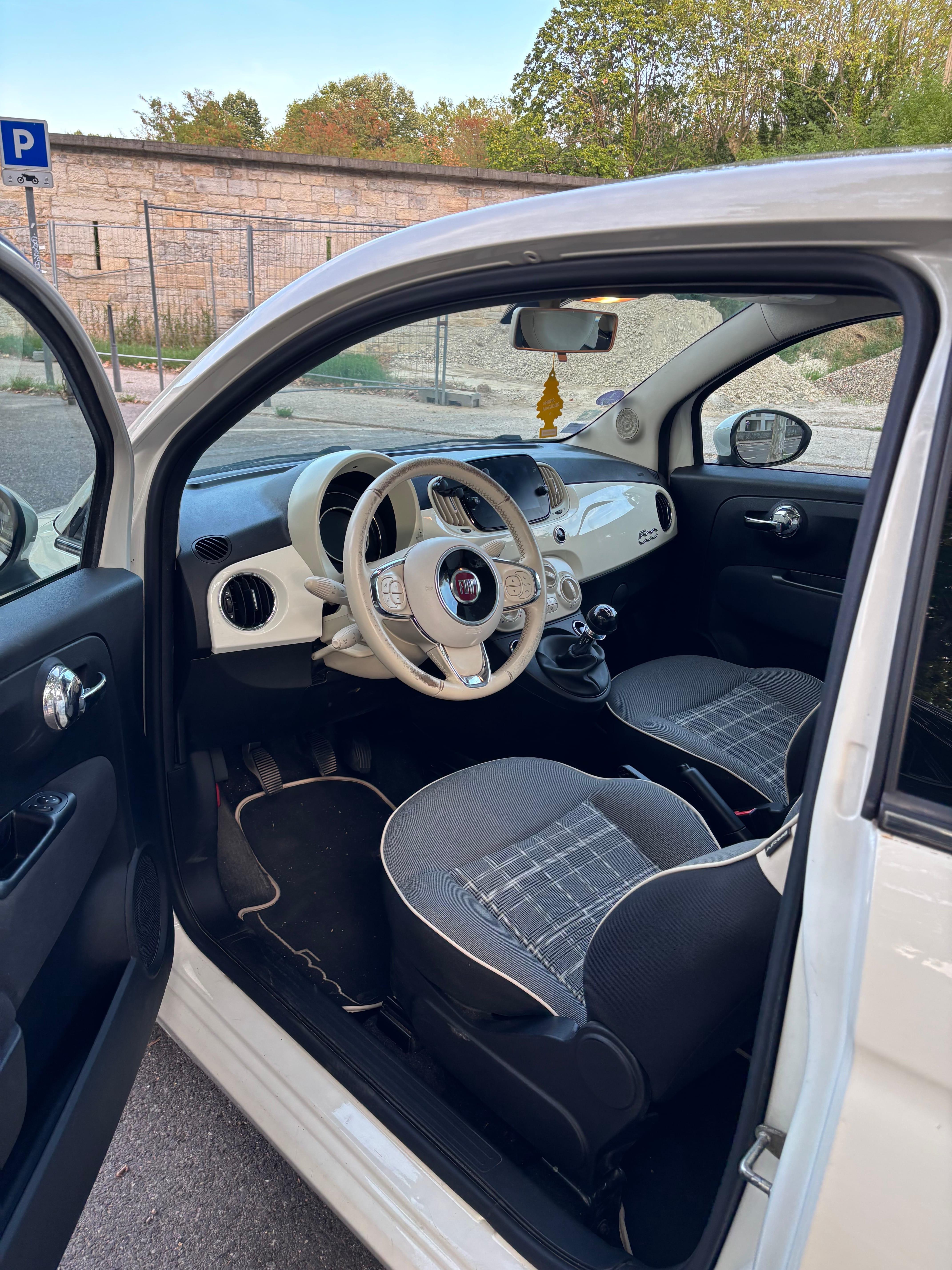 Fiat 500 1.2 8v avec Apple CarPlay