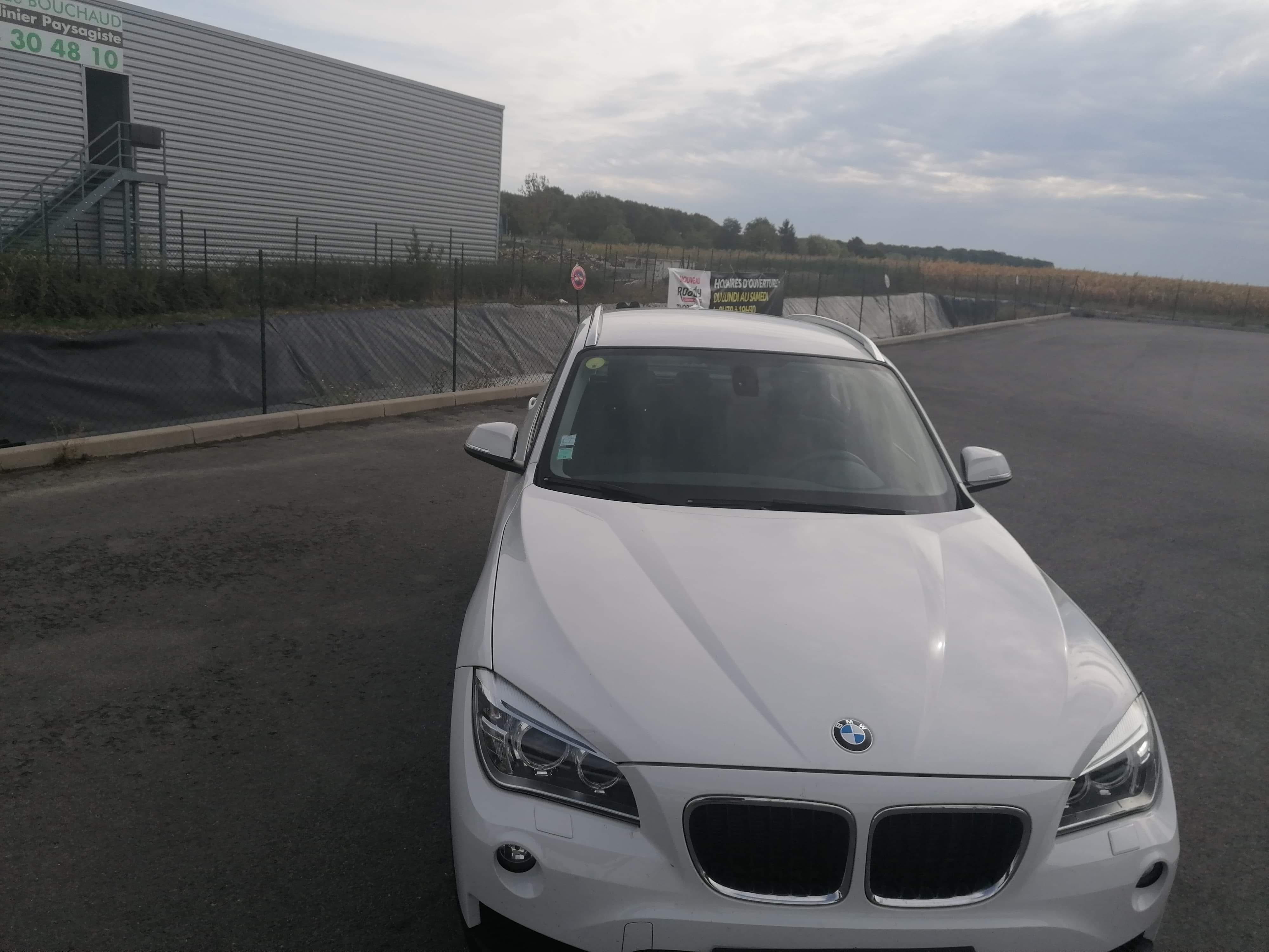 BMW X1 avec Entrée audio / iPod