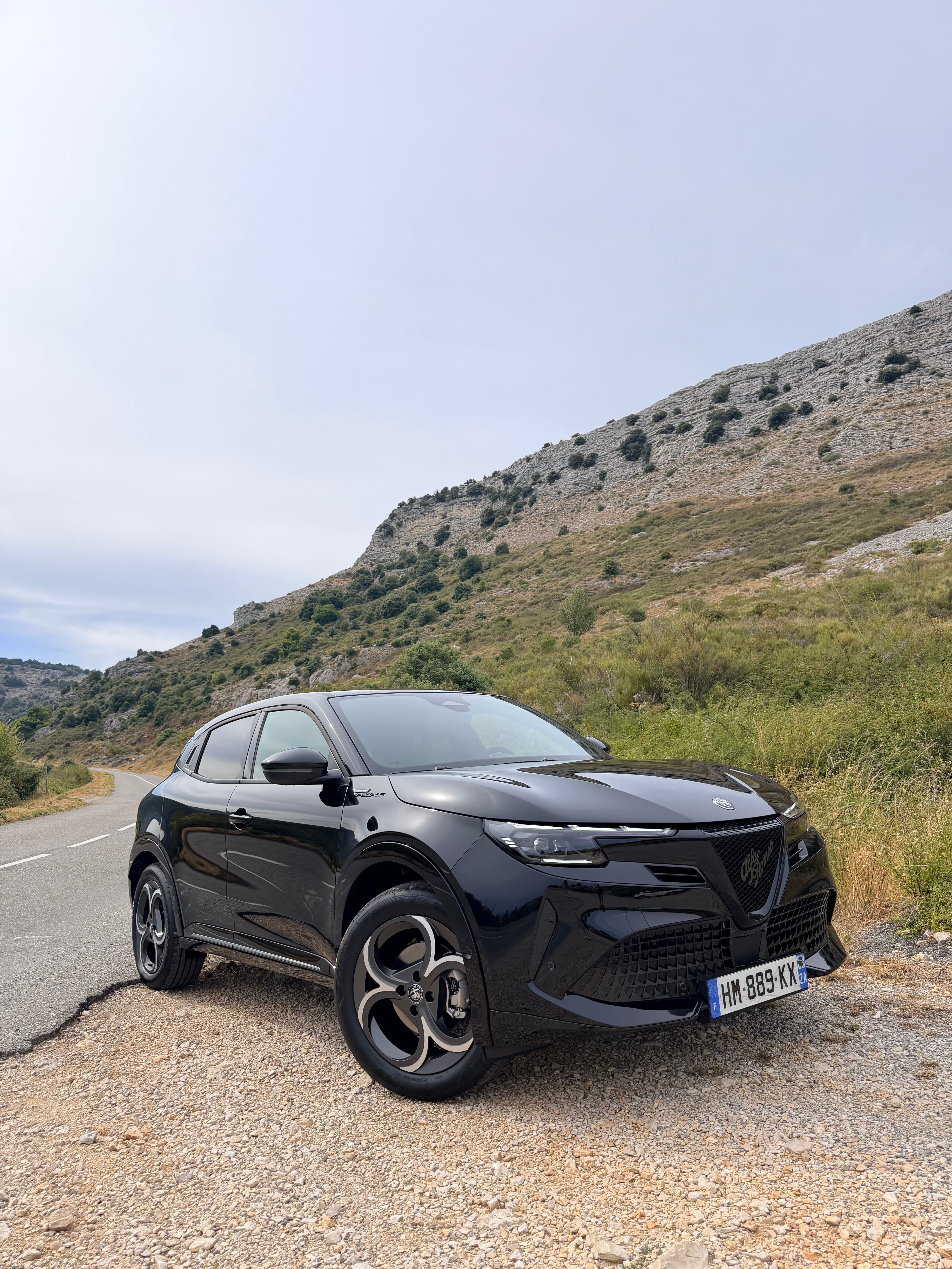 Alfa-Romeo Junior Sport Speciale E 160CV avec Audio Bluetooth