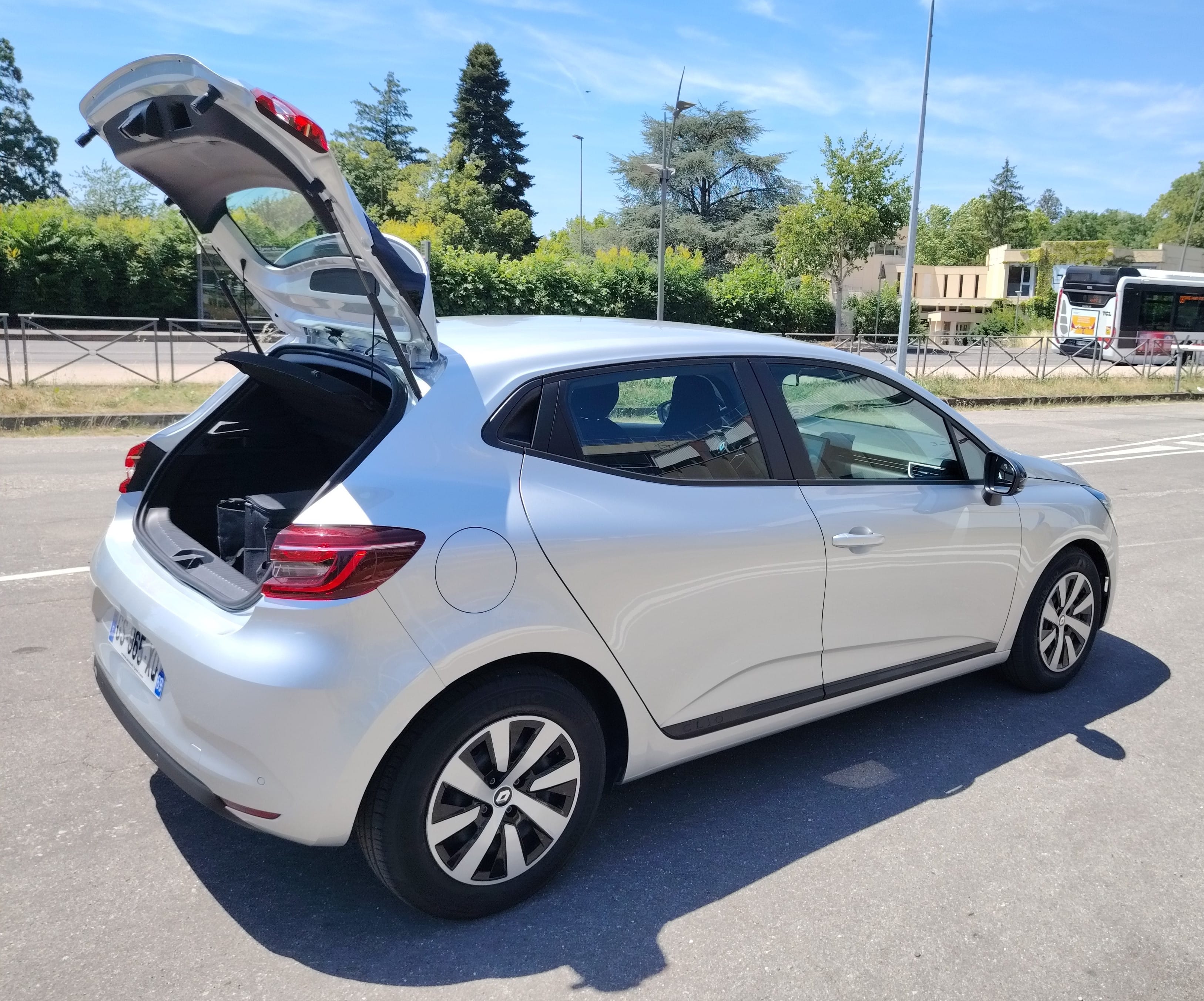 Renault Clio avec GPS