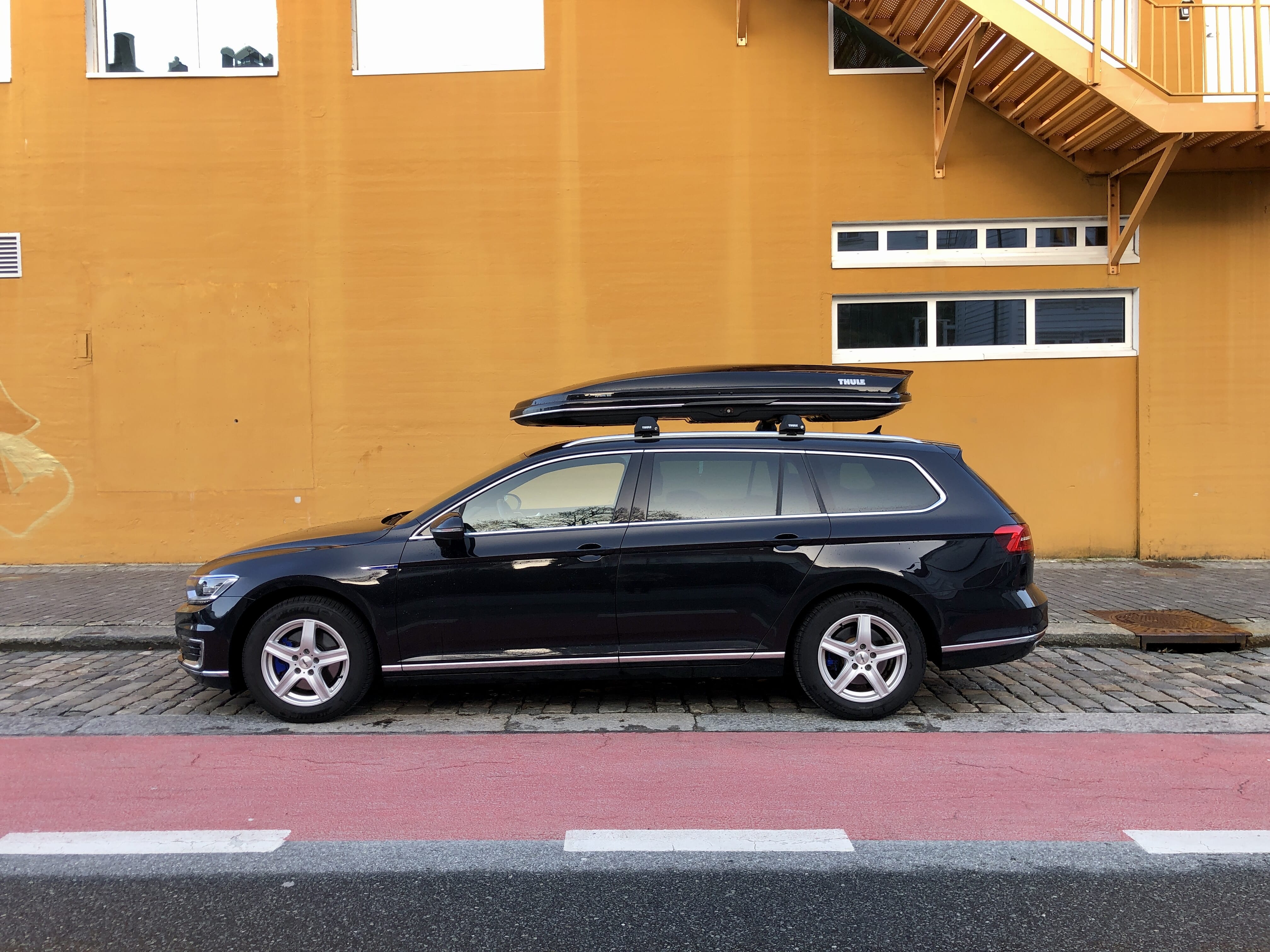 Volkswagen Passat GTE with Air conditioning