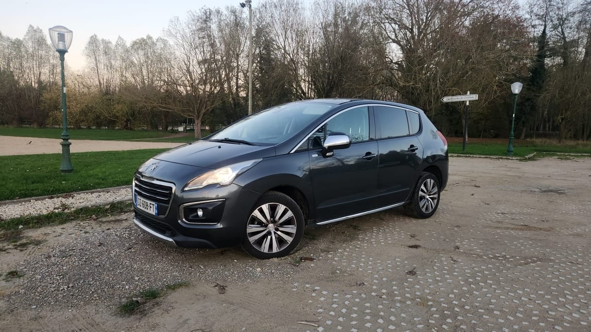 Peugeot 3008, 2016, Diesel, automatique