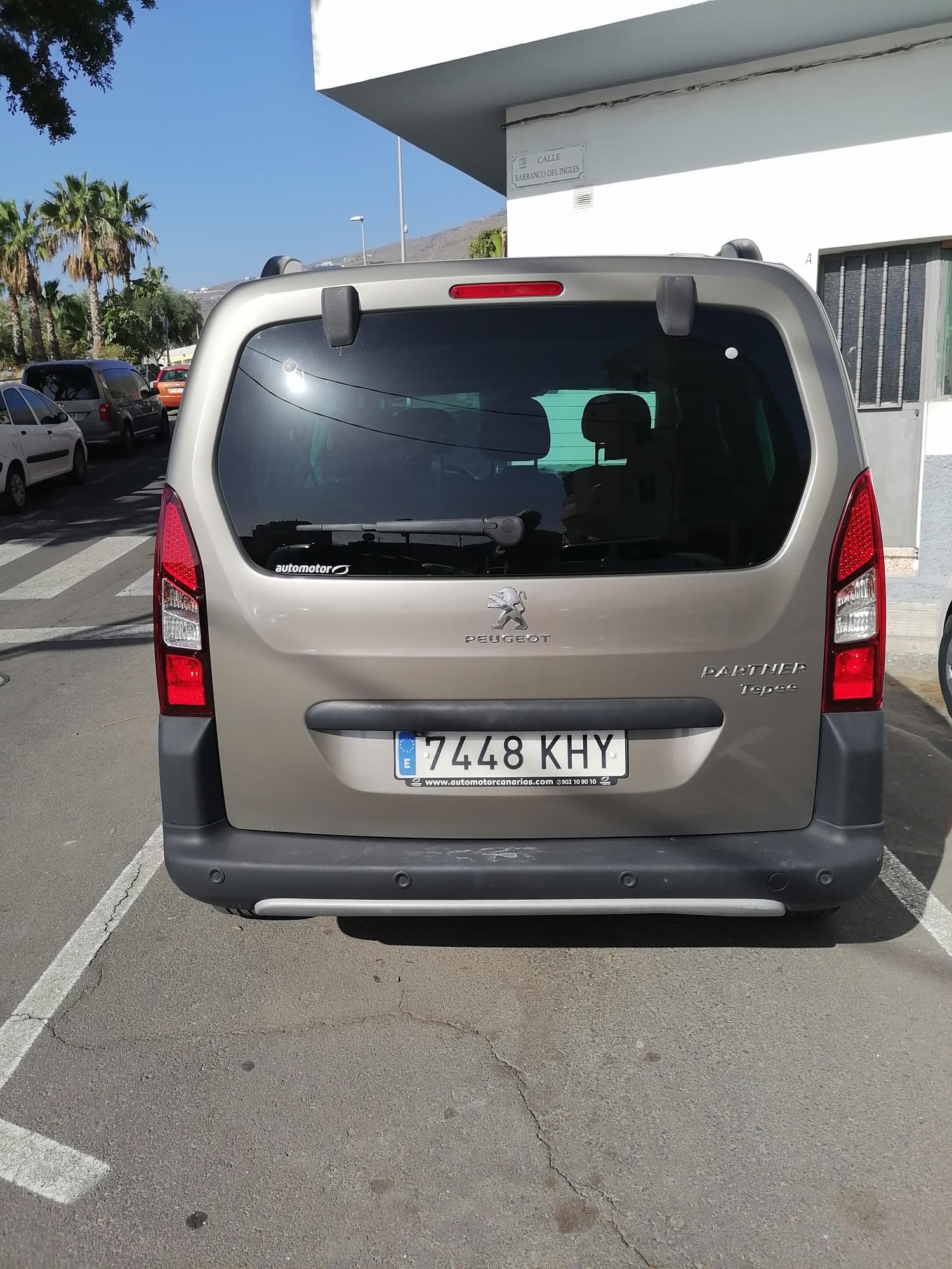 Peugeot Partner Tepee con GPS