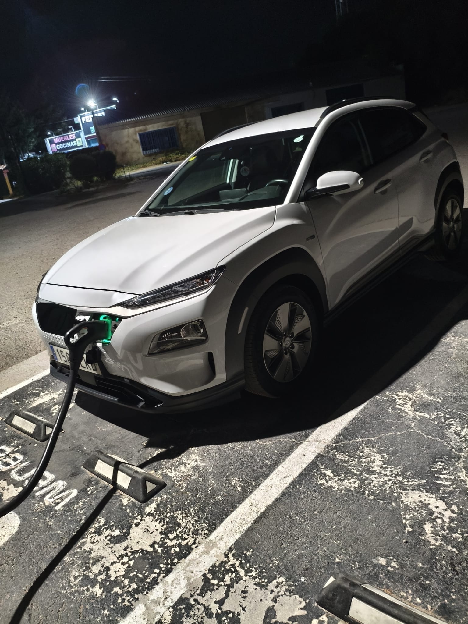 Hyundai Kona Electric con Aire acondicionado