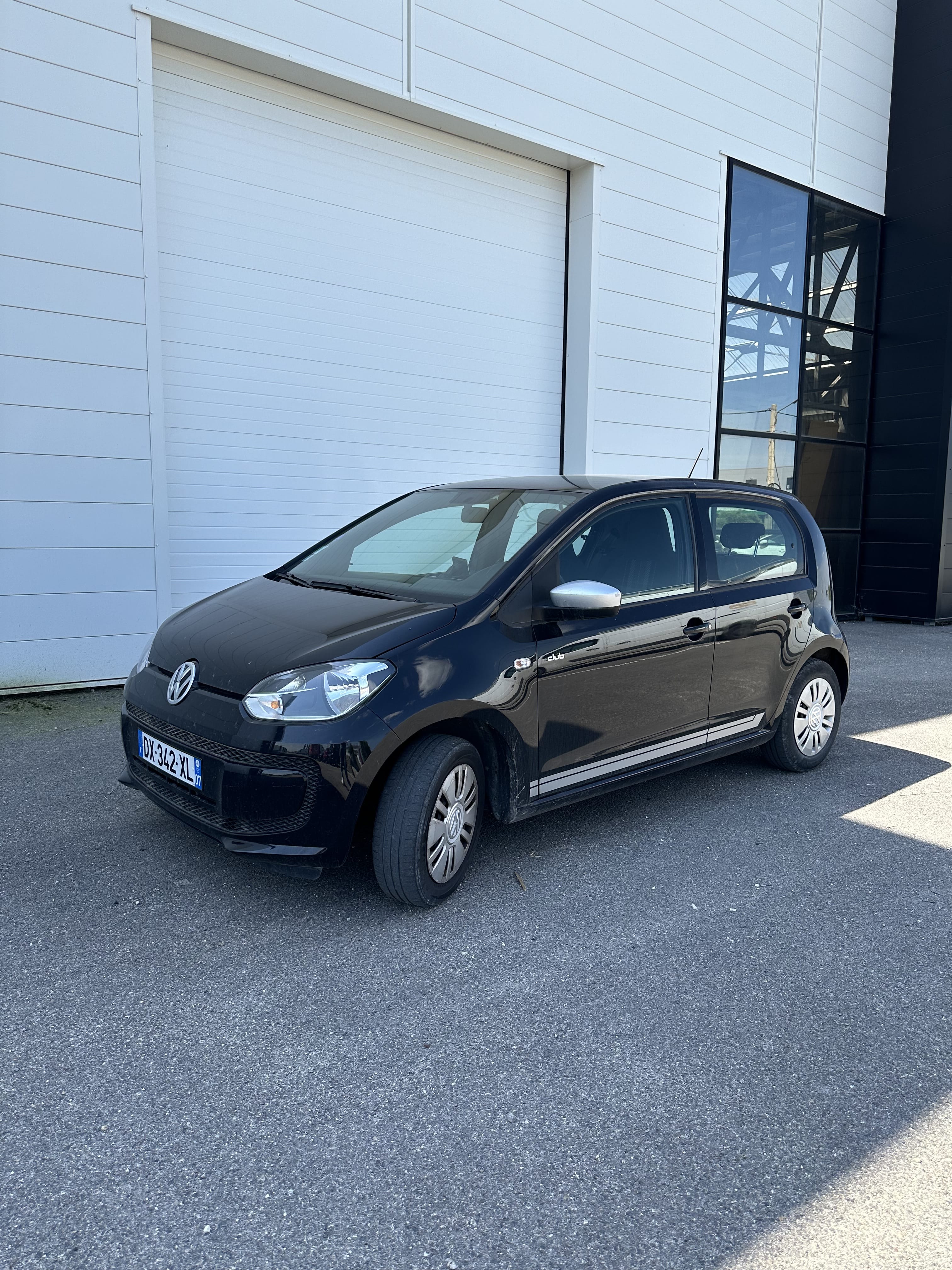 Volkswagen Up!, 2015, Essence 95