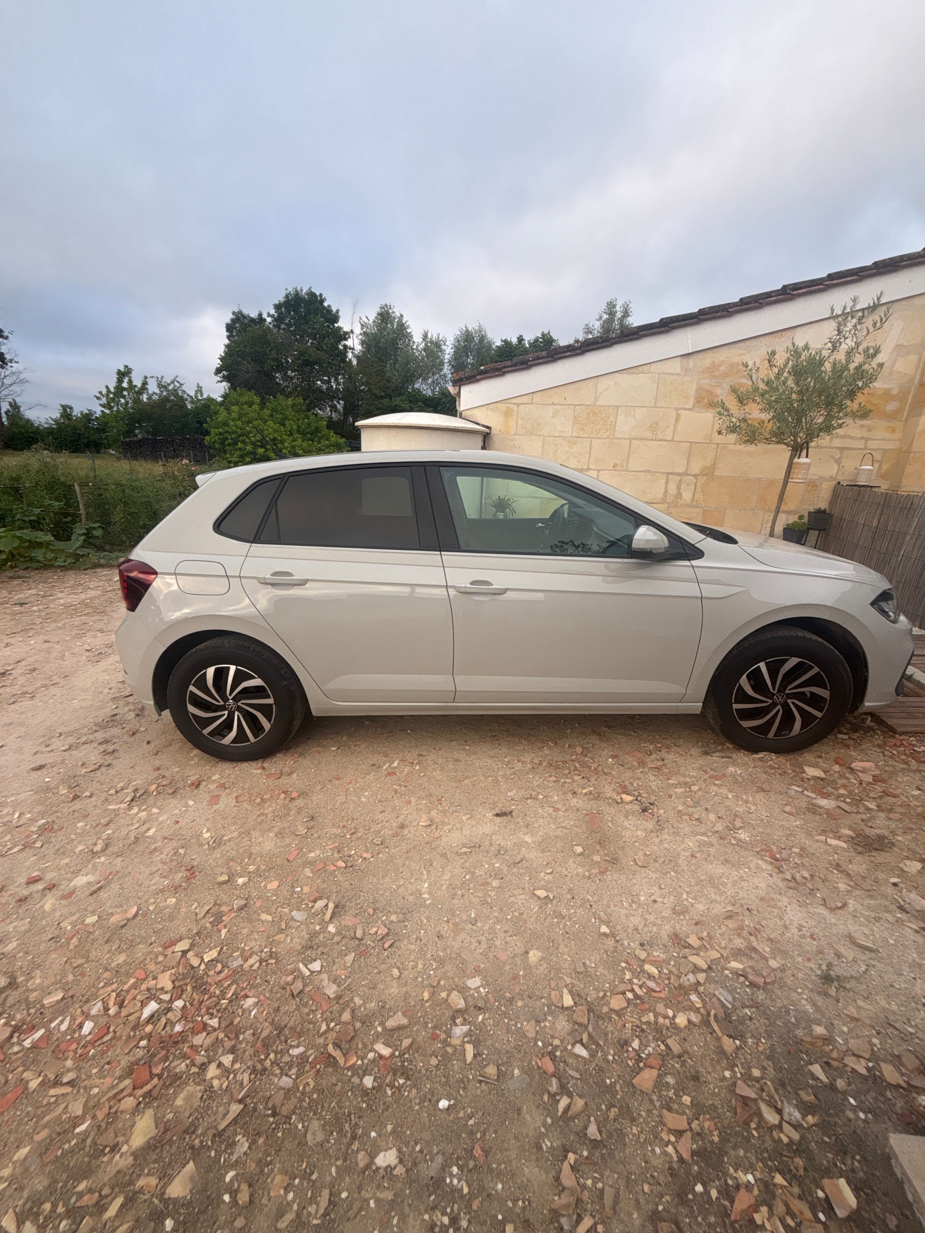 Volkswagen Polo avec GPS