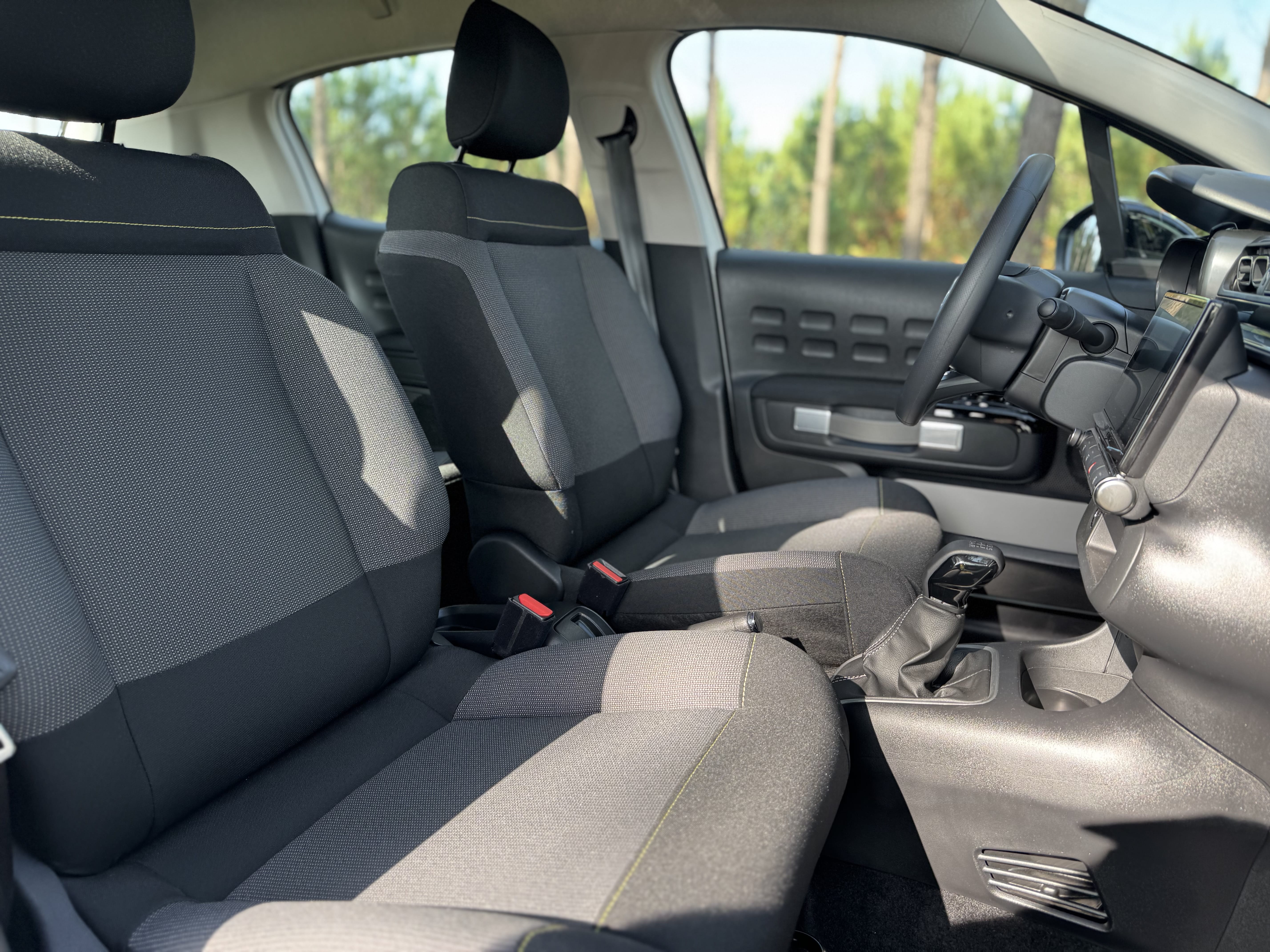 Citroen C3 CITROEN C3 PURETECH 83 SHINE avec Apple CarPlay