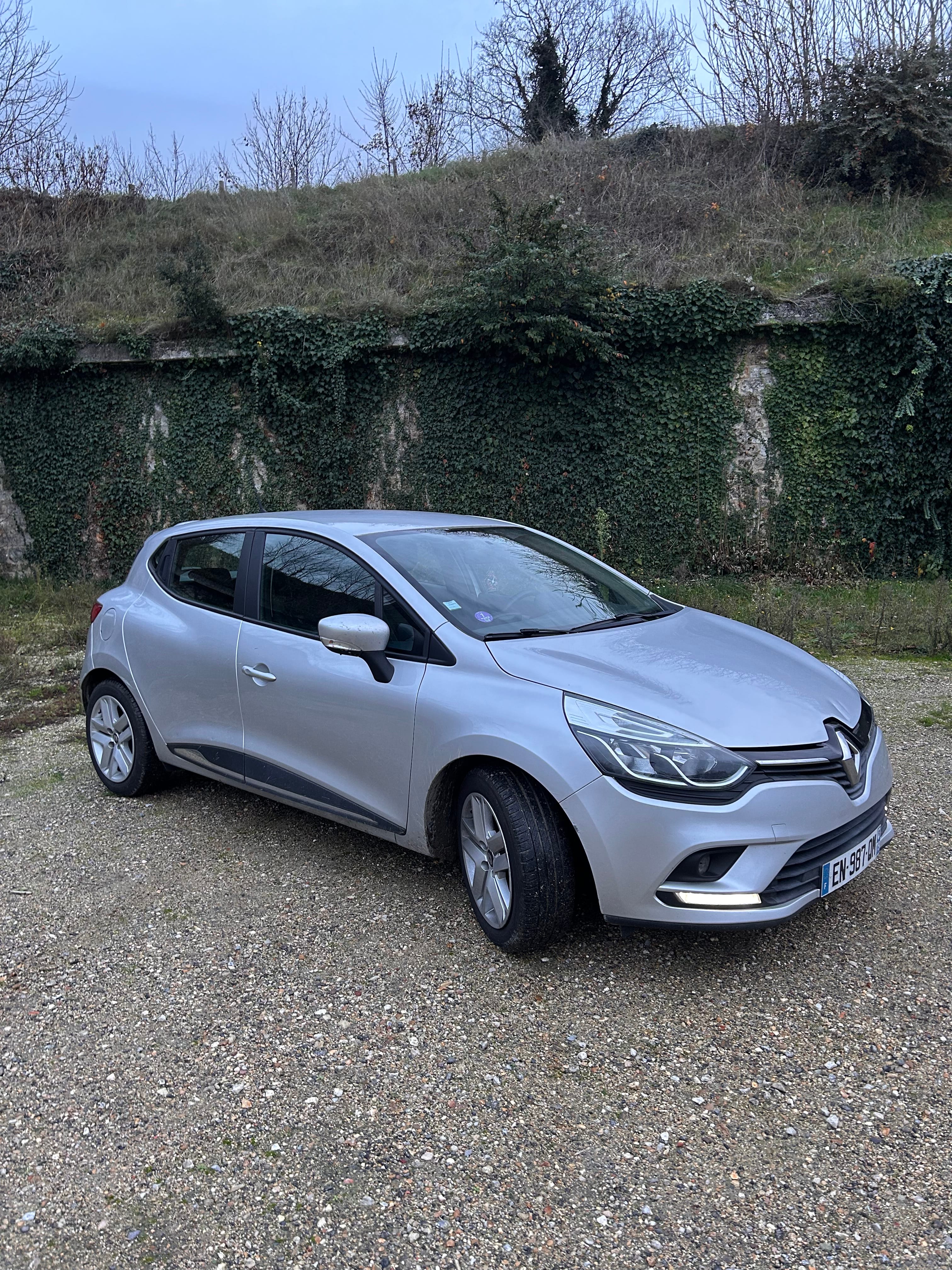Renault Clio 0.9 avec Audio Bluetooth