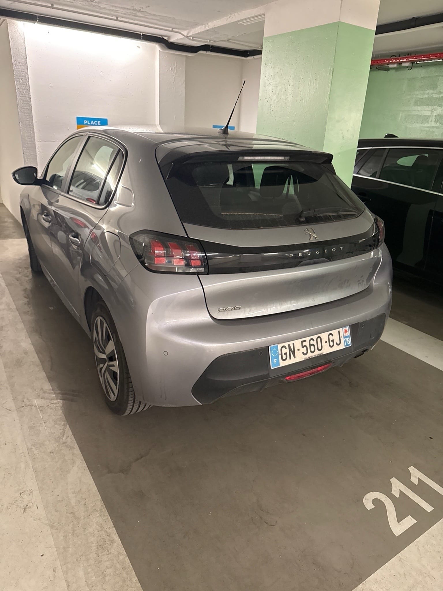 Peugeot 208 avec Climatisation