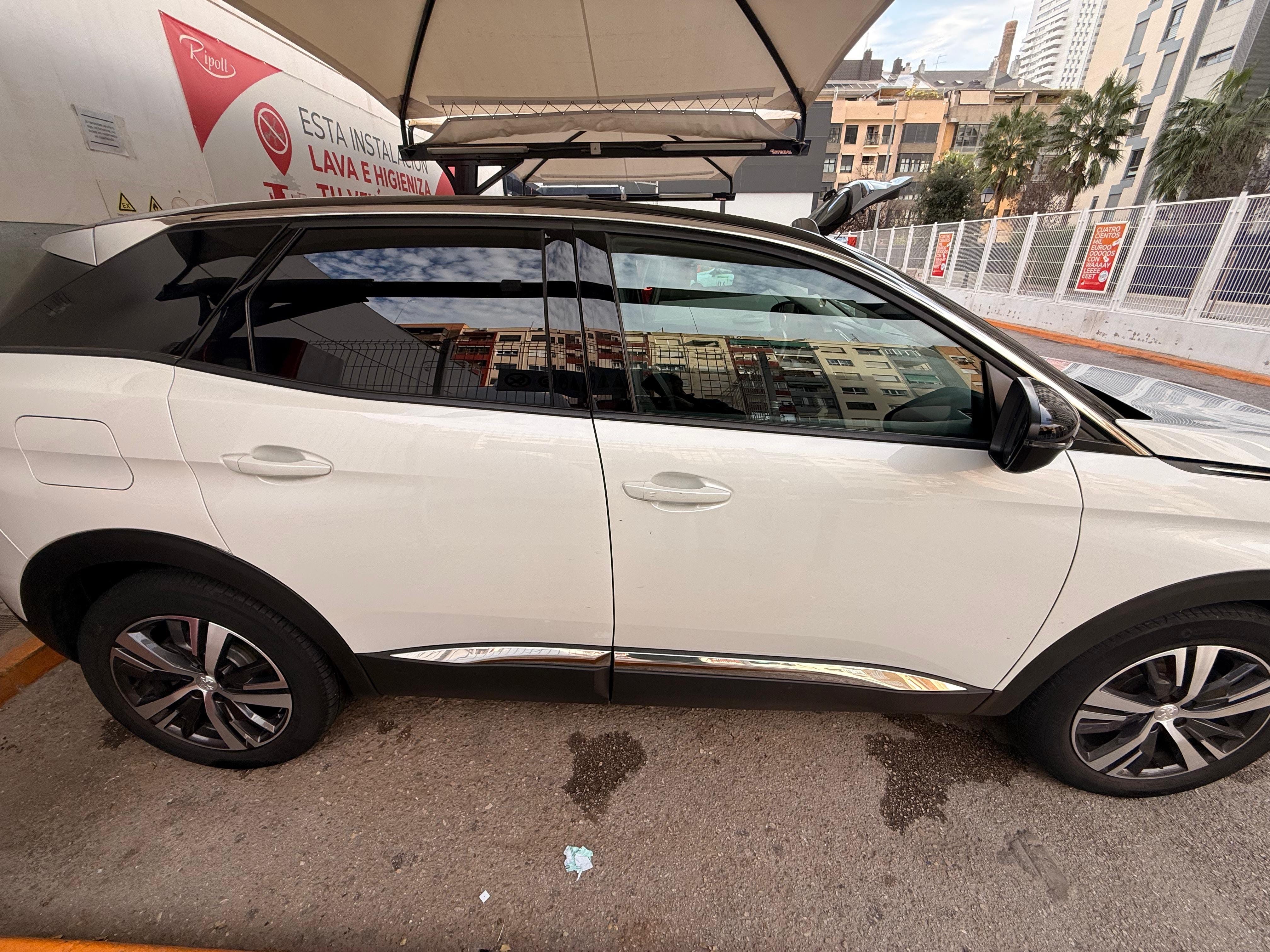 Peugeot 3008 con Aire acondicionado