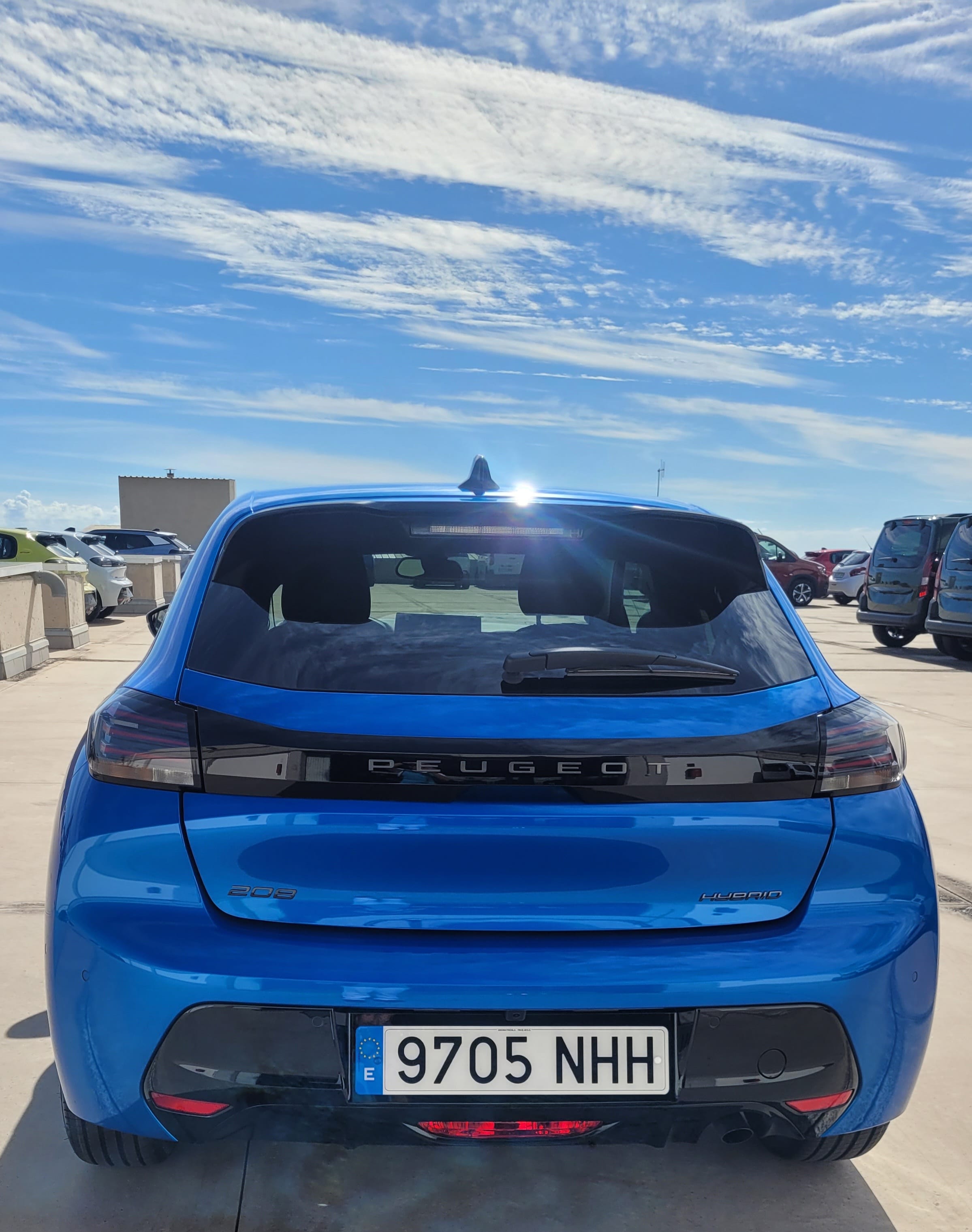 Peugeot 208 con GPS