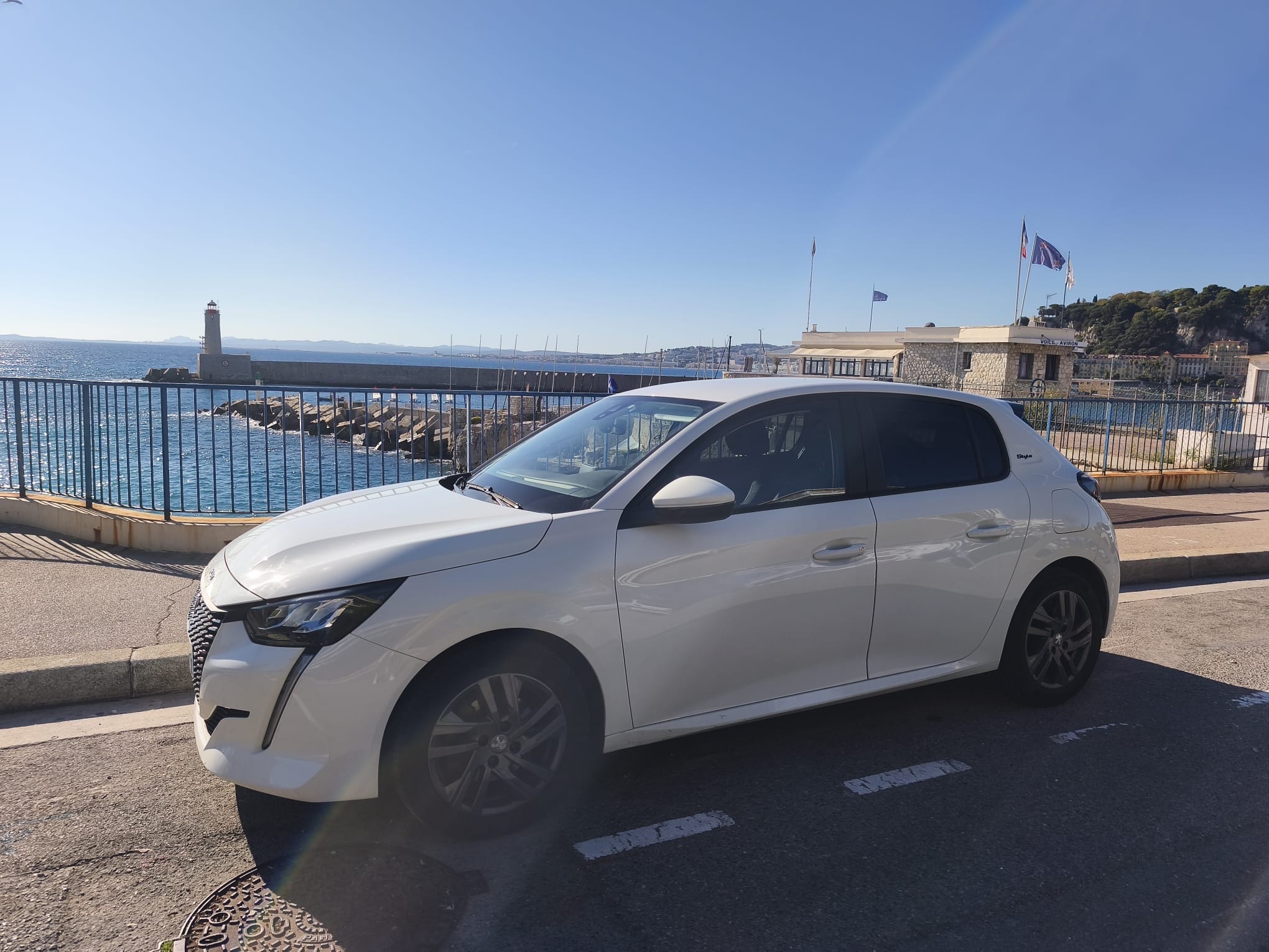 Peugeot 208 avec Climatisation
