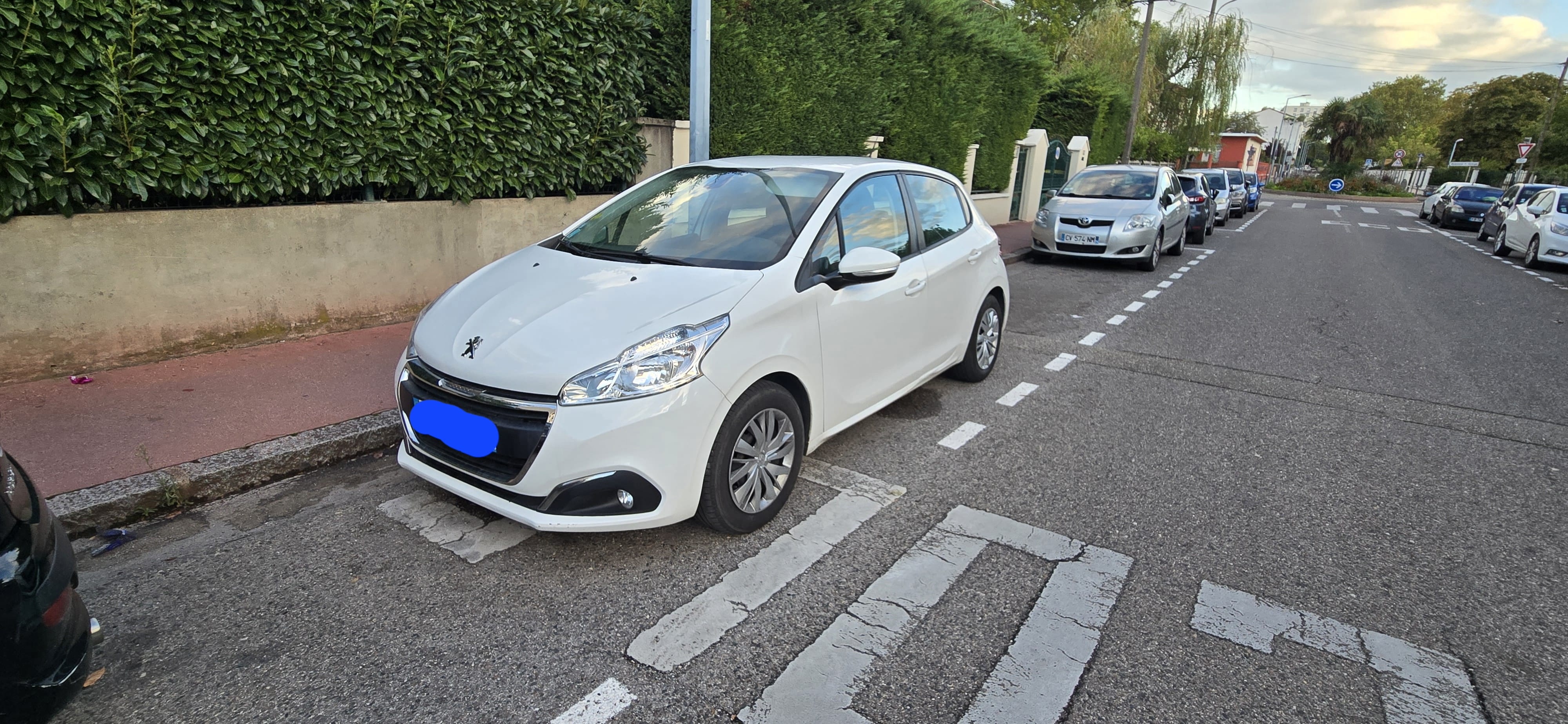 Peugeot 208, 2015, Diesel