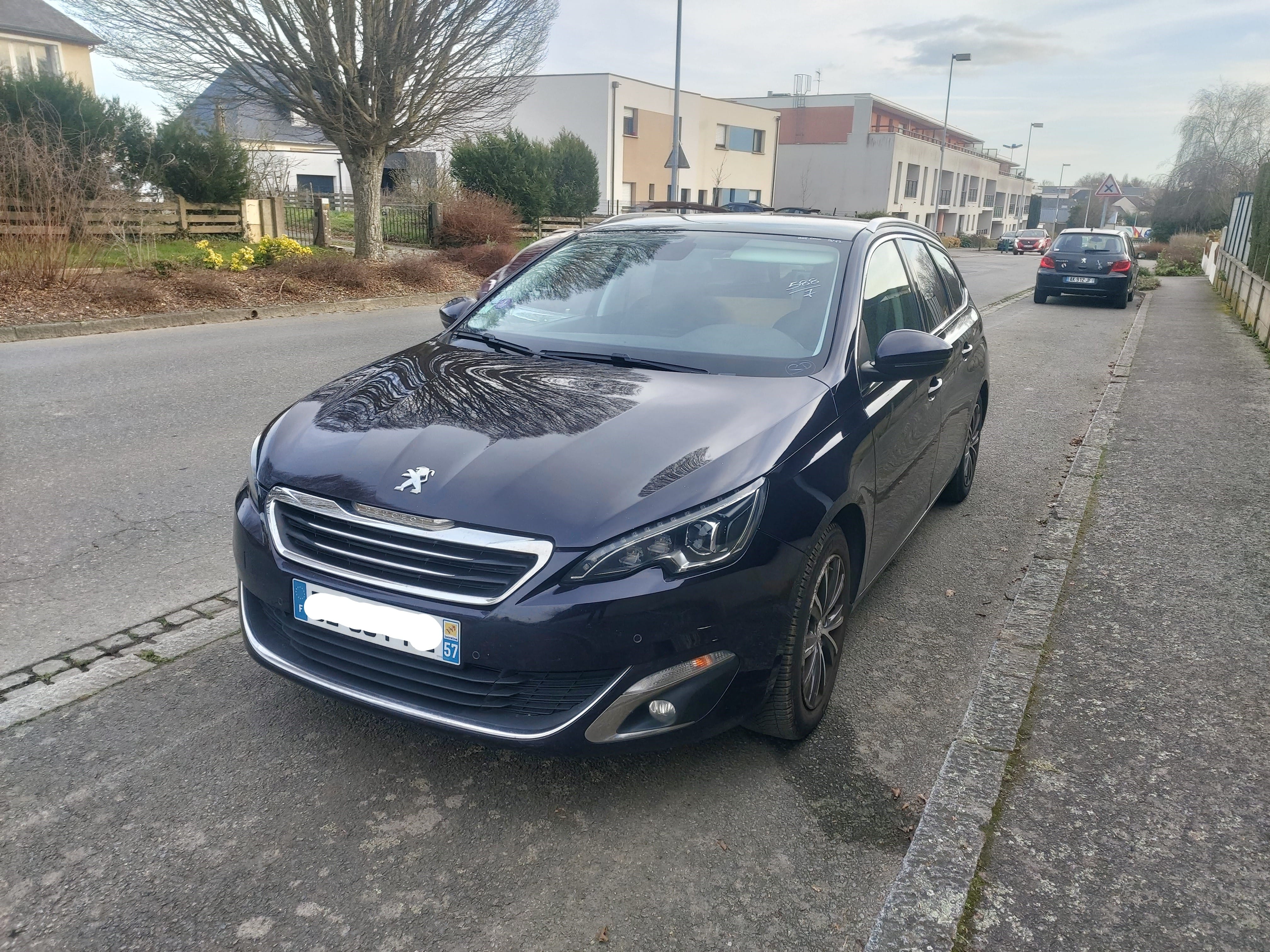 Peugeot 308 SW 1.2, 2014, Essence 98