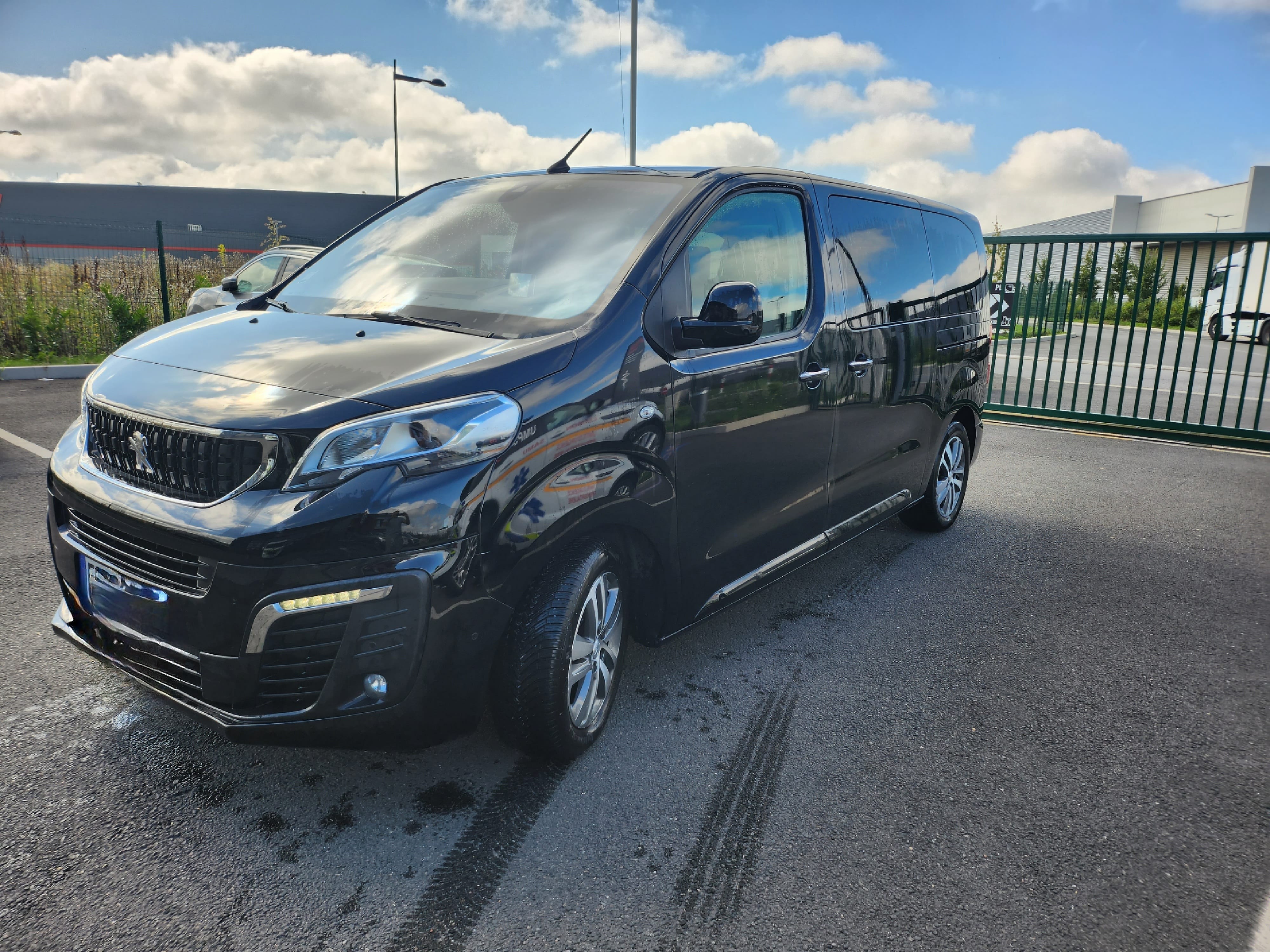 Peugeot Expert Traveller, 2019, Diesel, automatique, 7 places