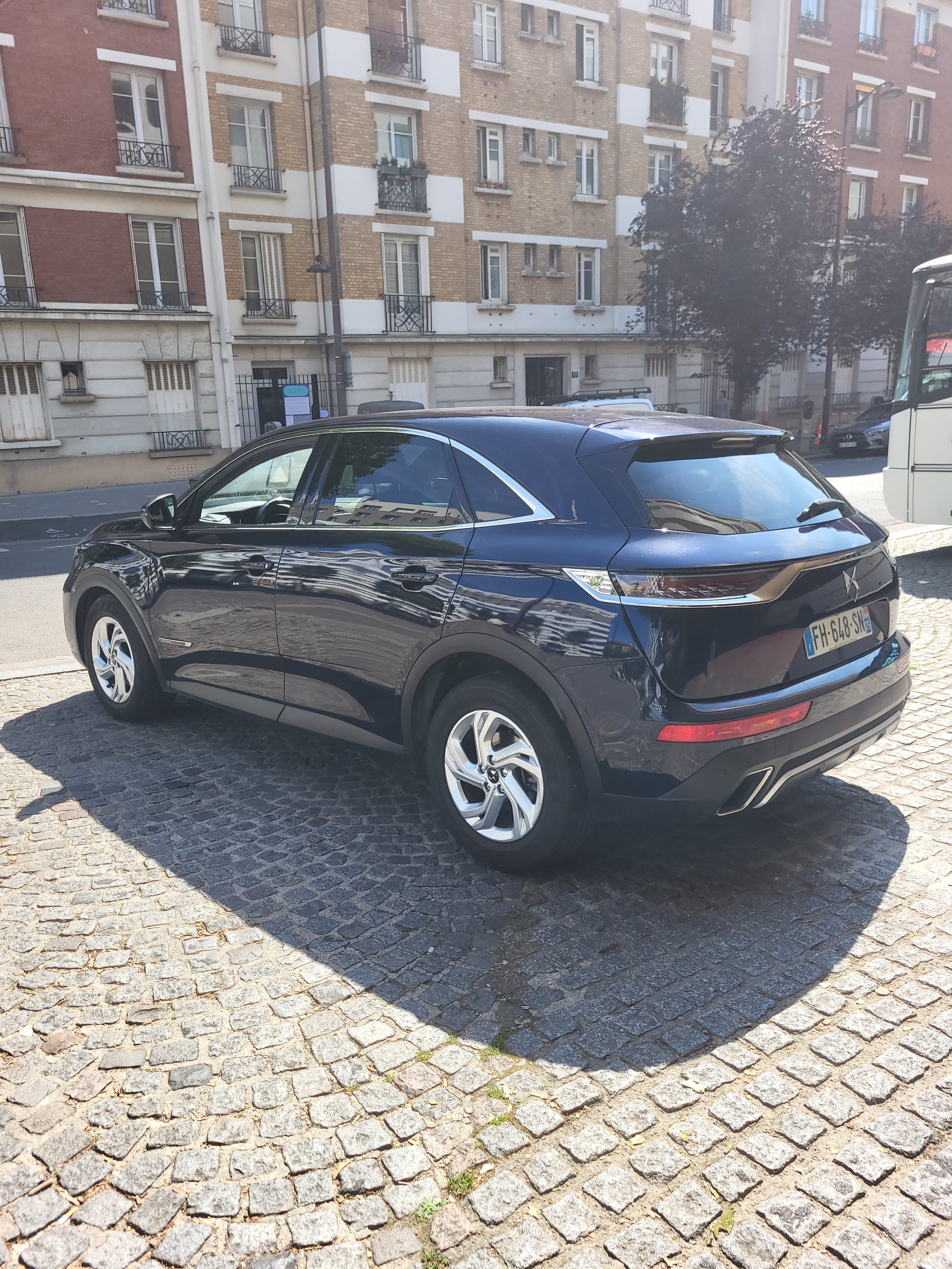 DS 7 1.6 EAT8 180 ch RIVOLI avec GPS