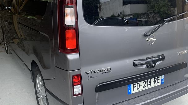 Opel Vivaro avec Régulateur de vitesse