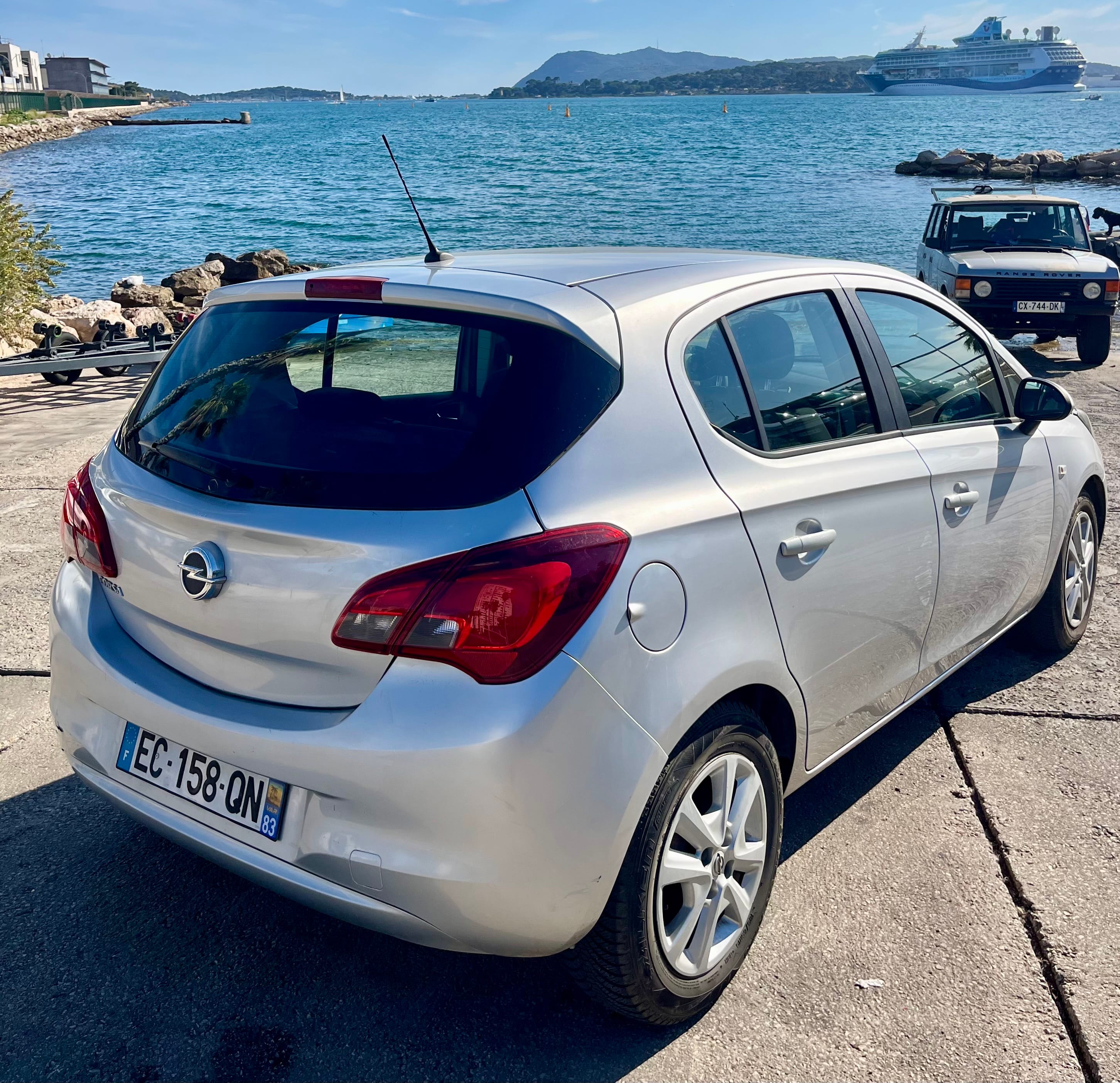 Opel Corsa avec GPS