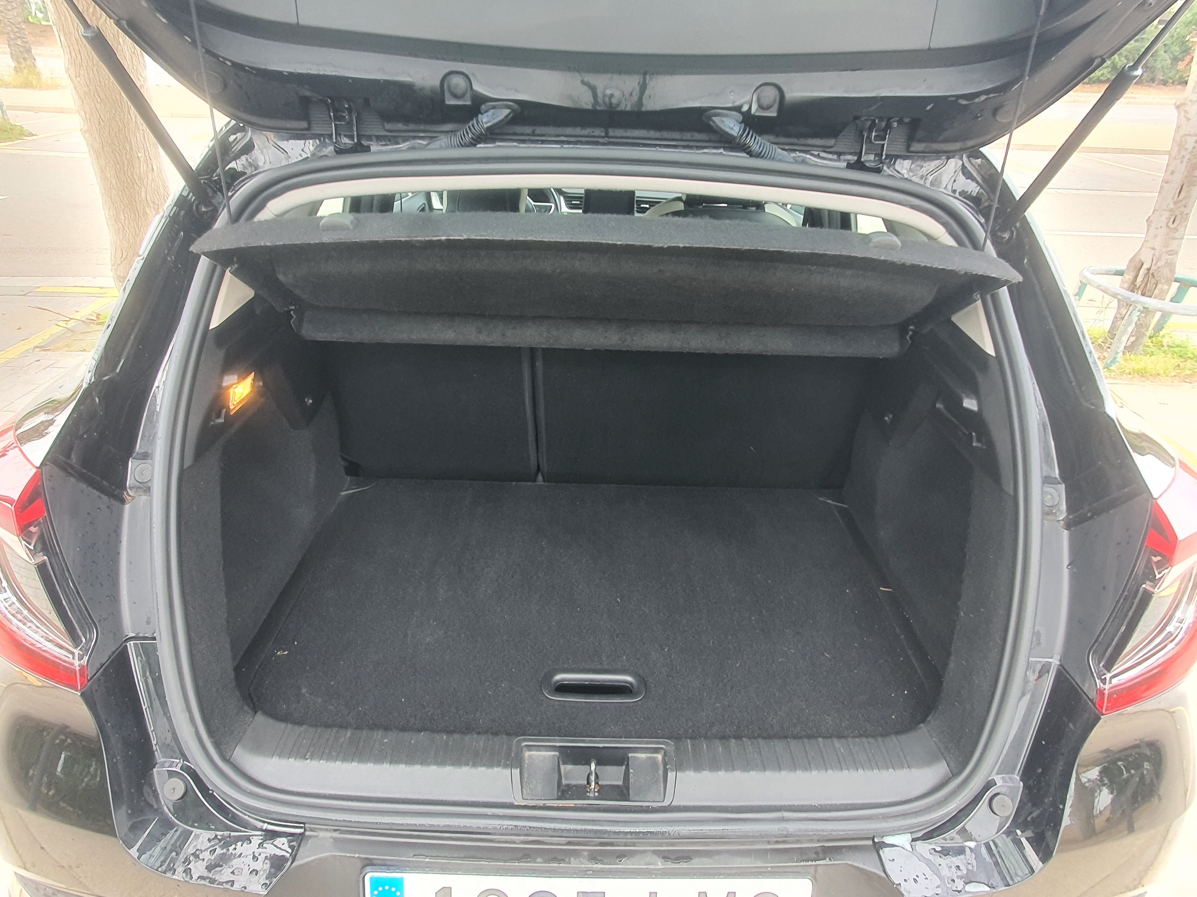 Renault Captur E-TECH 140CV Automático