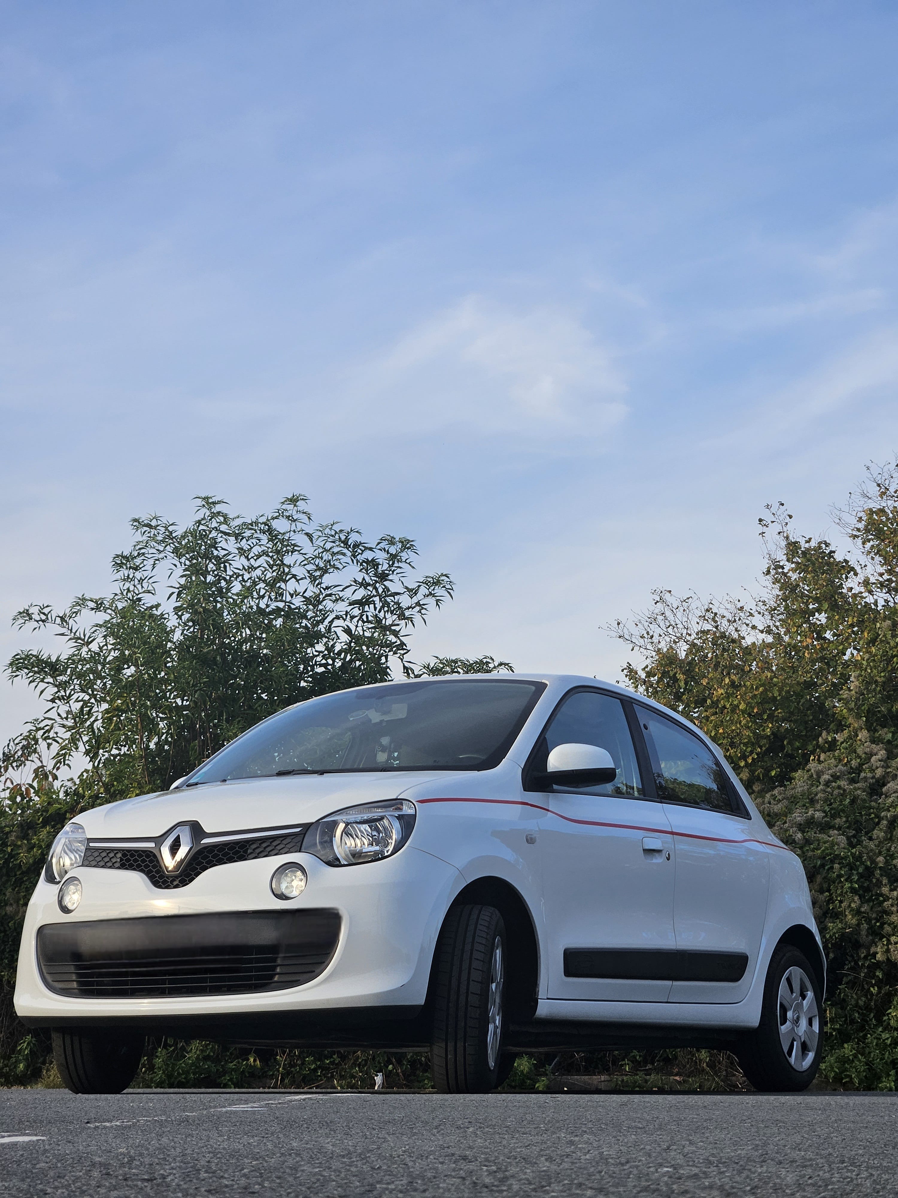 Renault Twingo III avec Entrée audio / iPod