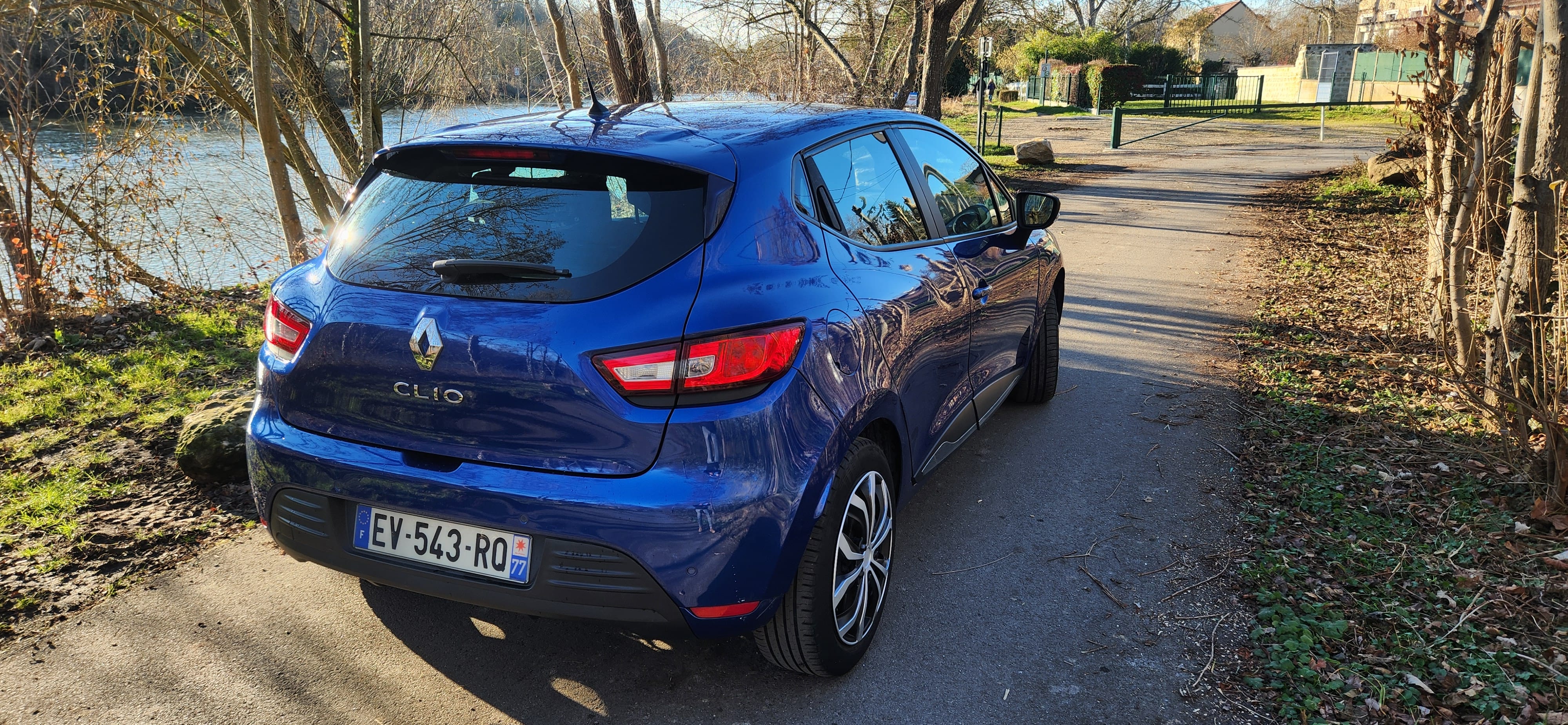 Renault Clio IV 1.5 DCI BUSINESS avec Régulateur de vitesse