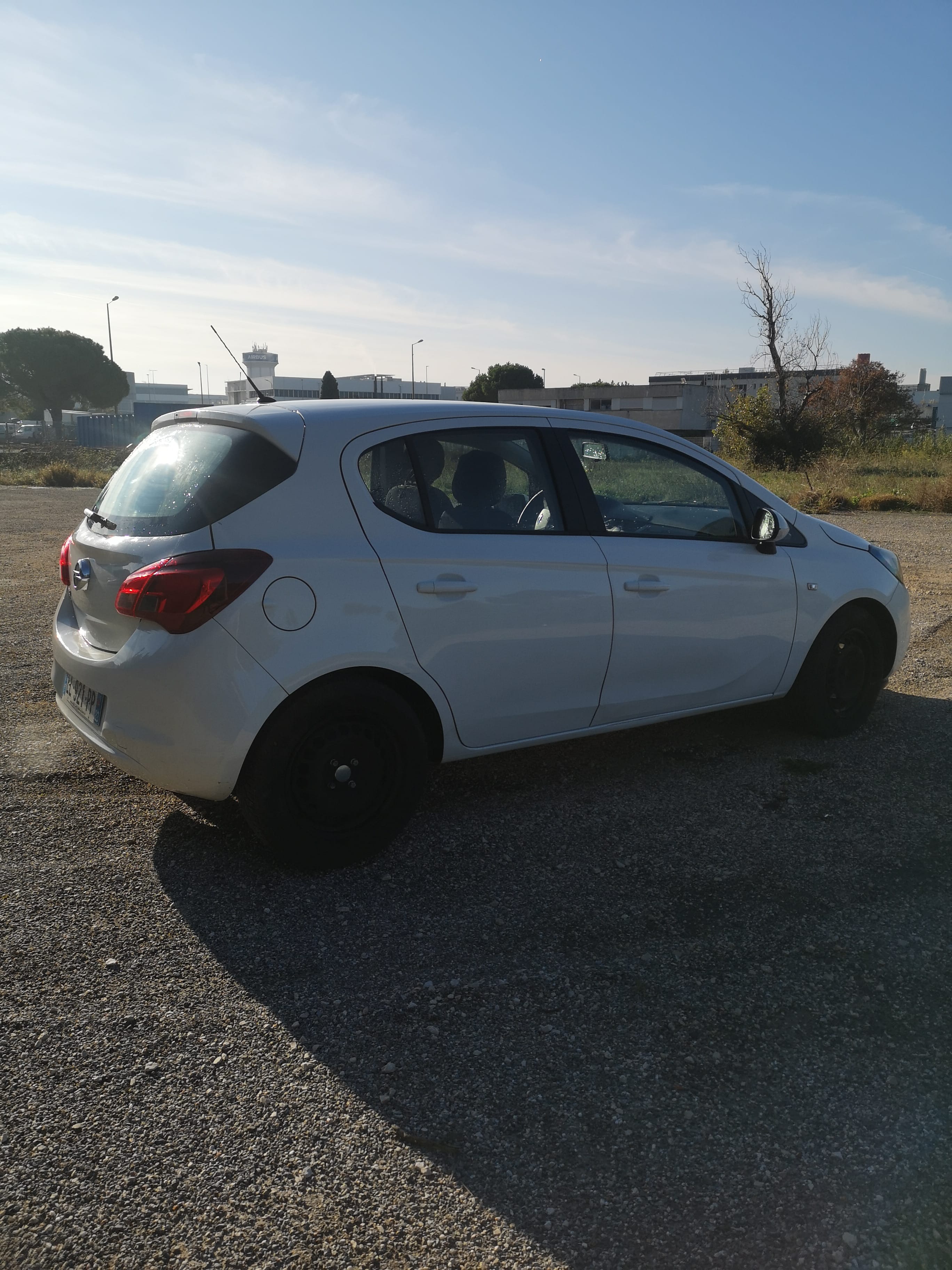 Opel Corsa avec Régulateur de vitesse