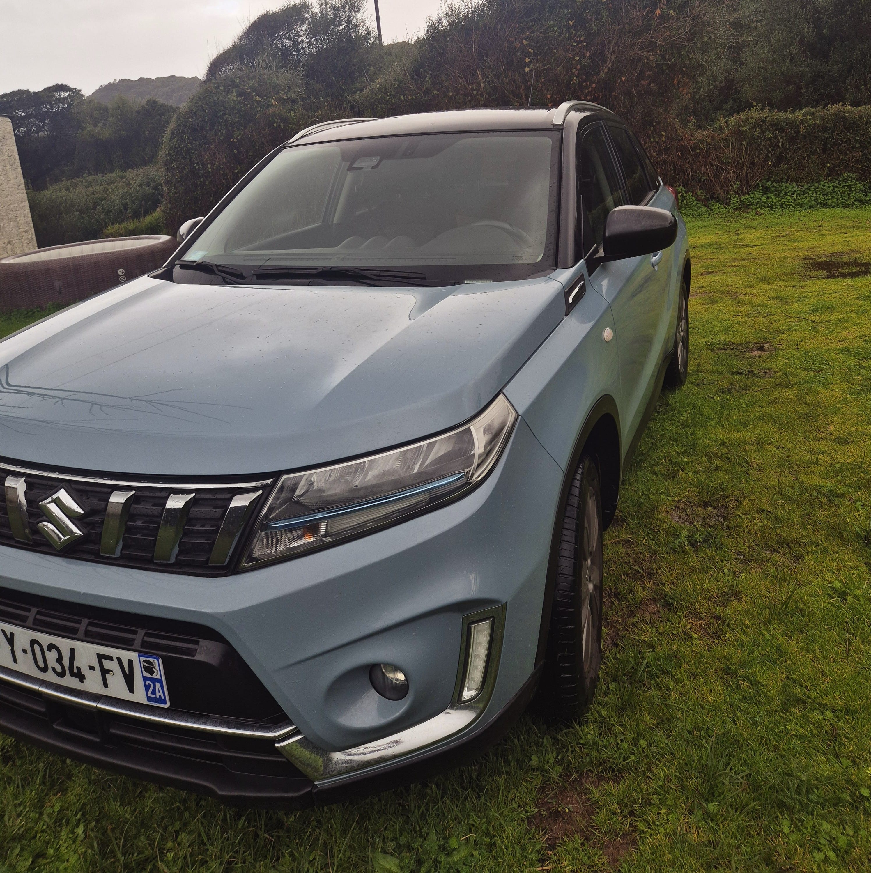 Suzuki Vitara, 2021, Essence 95 / Électrique (hybride)