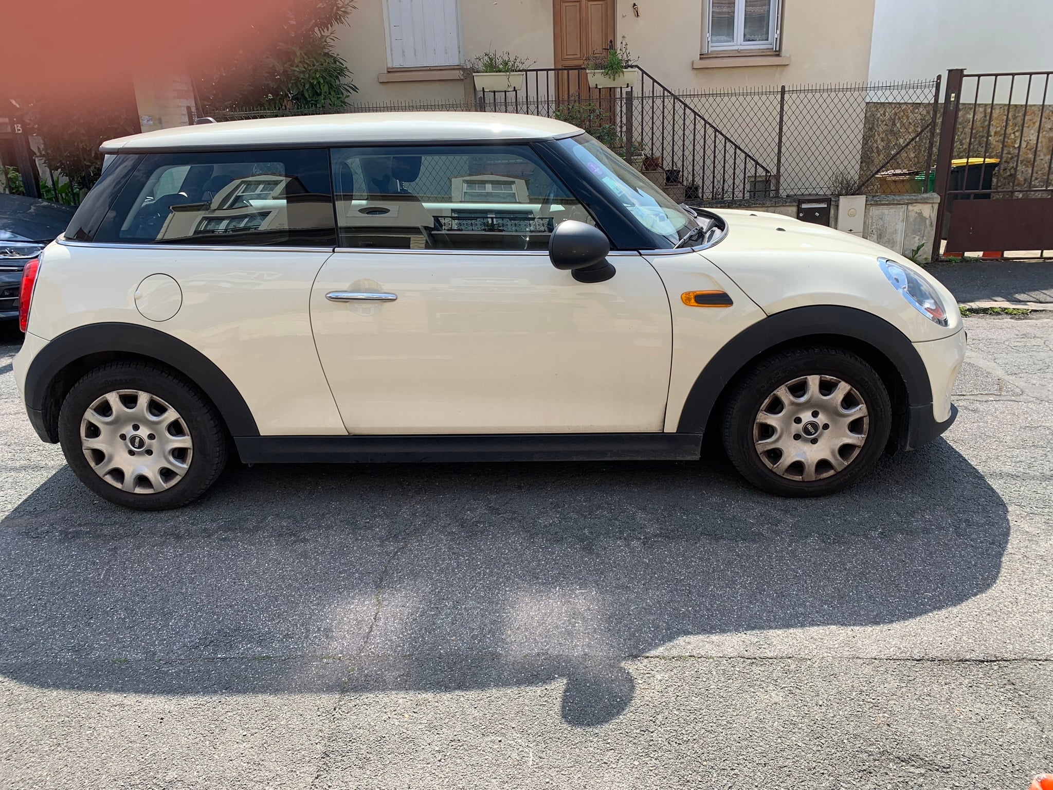 Mini One 3 Portes avec Audio Bluetooth