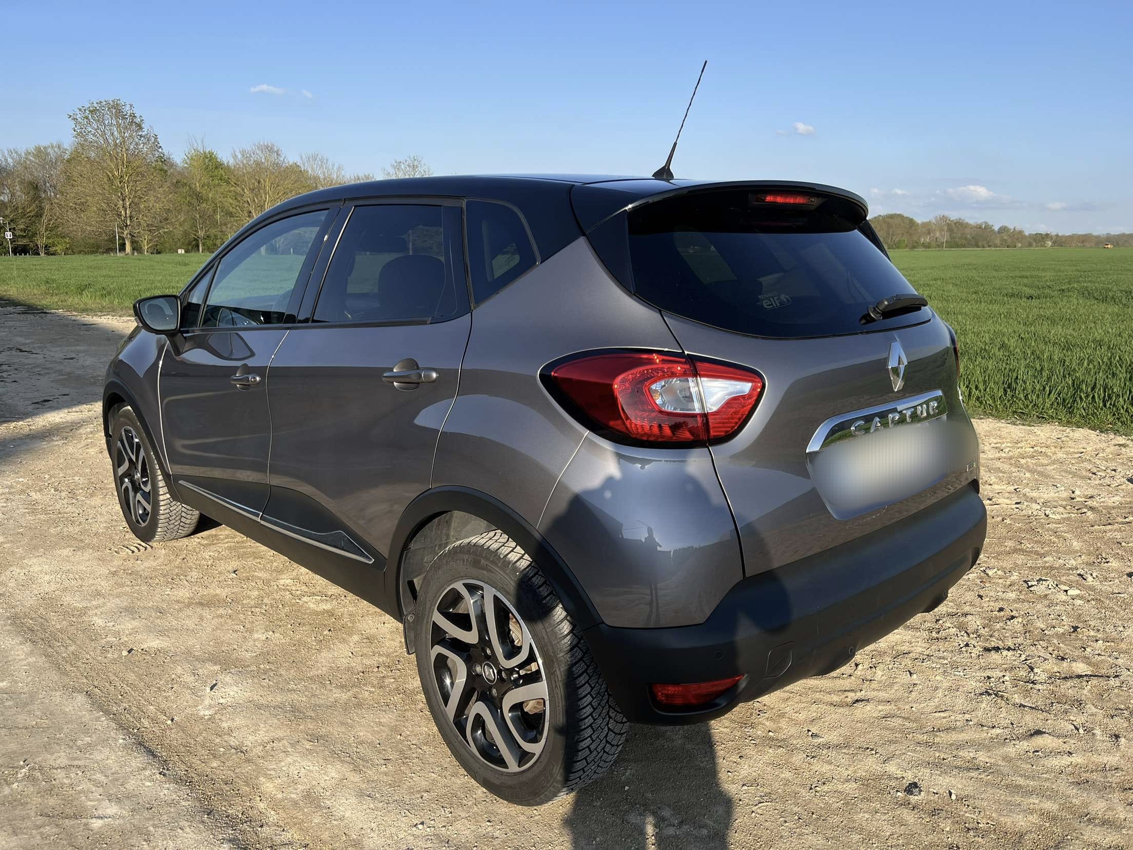 Renault Captur 1.5L avec GPS