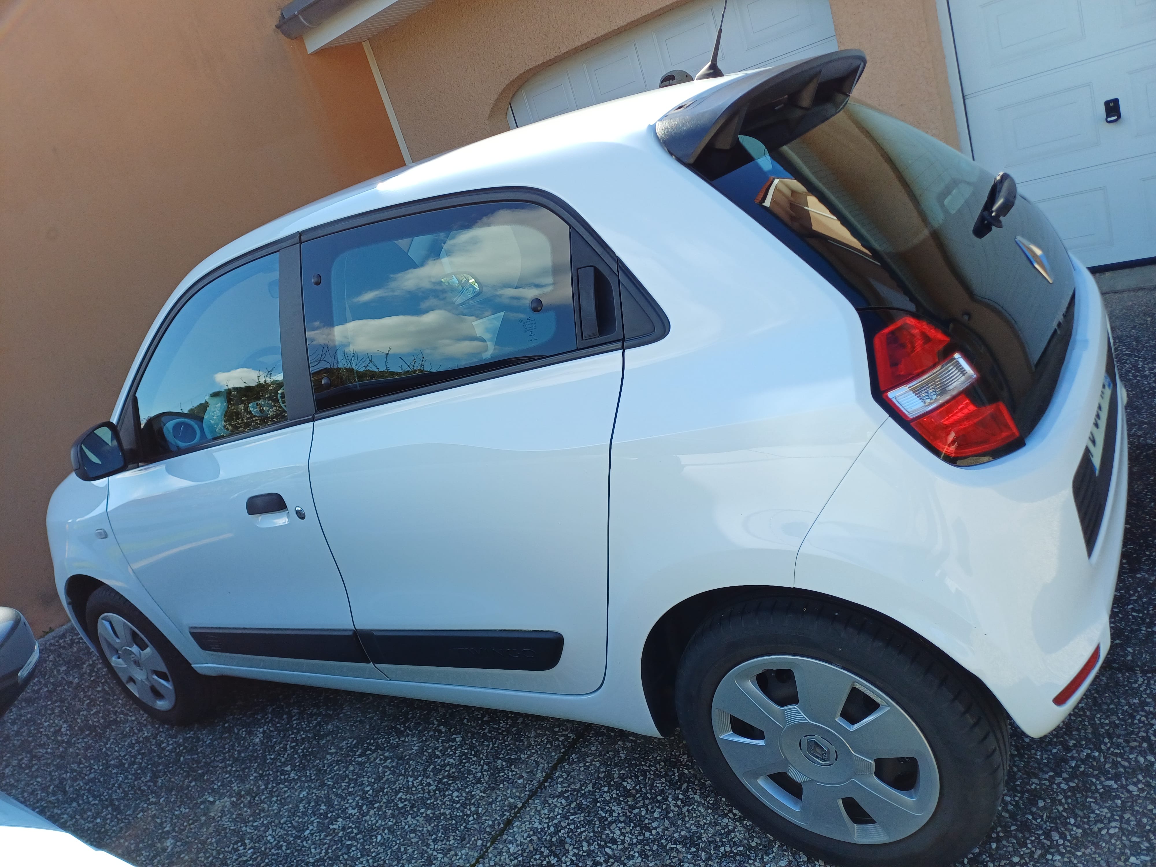 Renault Twingo III avec Climatisation