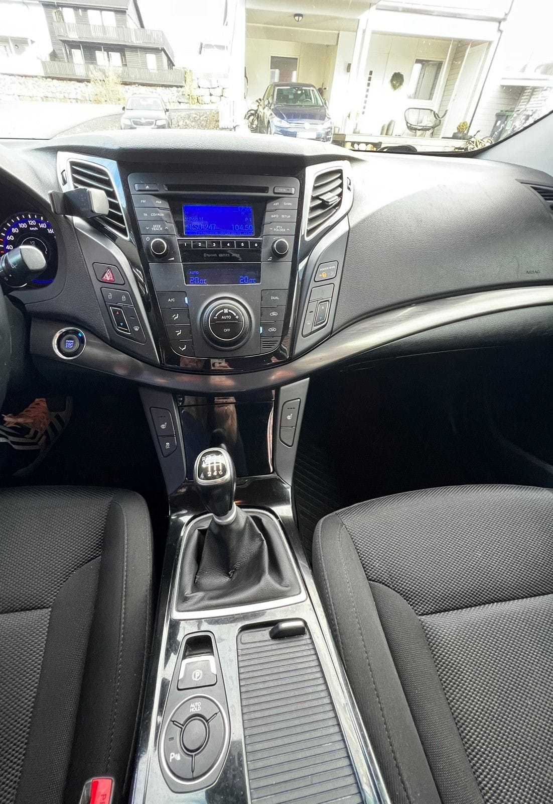 Hyundai i40 med Lydinngang