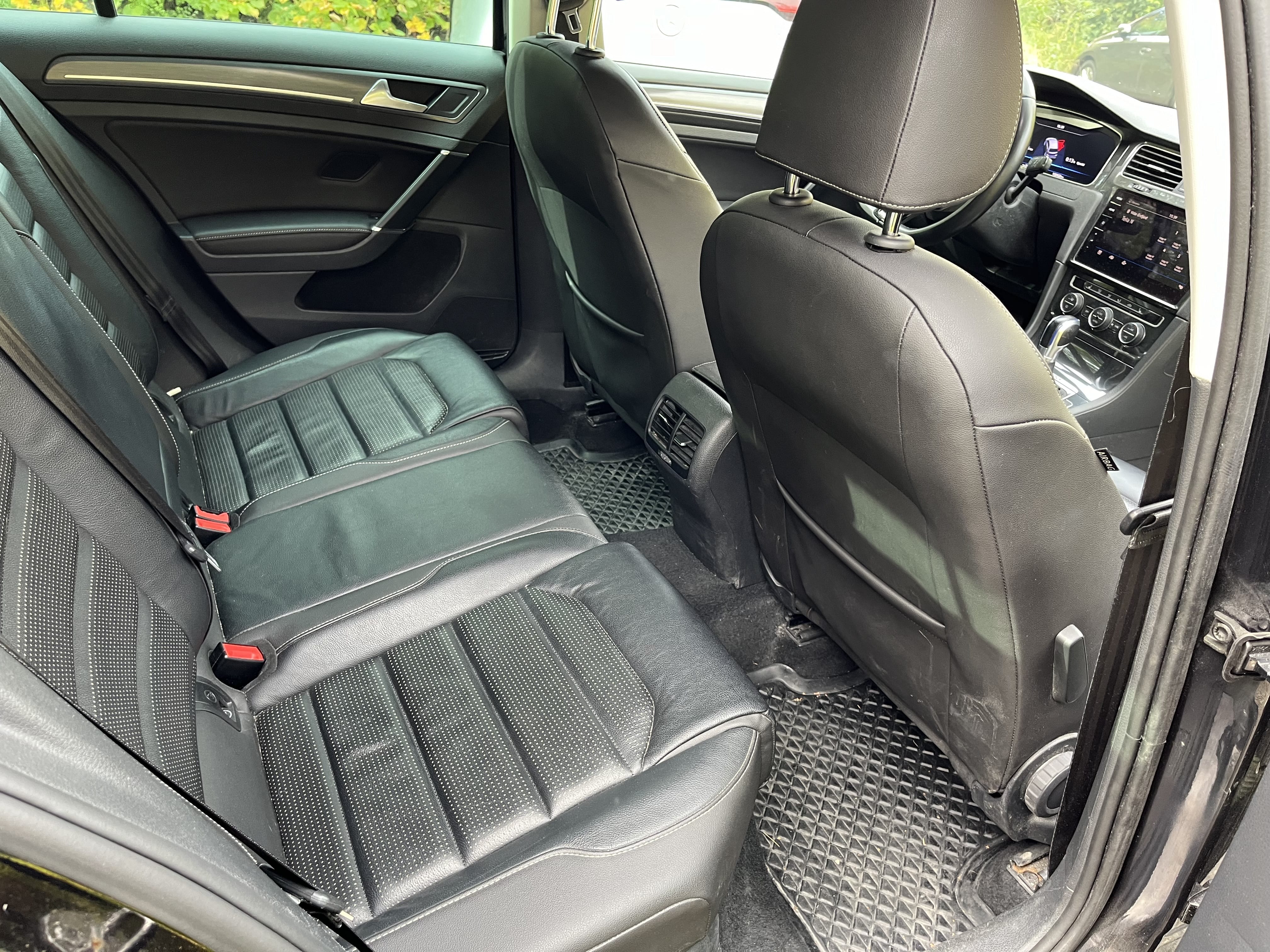 Volkswagen e-Golf med Bluetooth audio