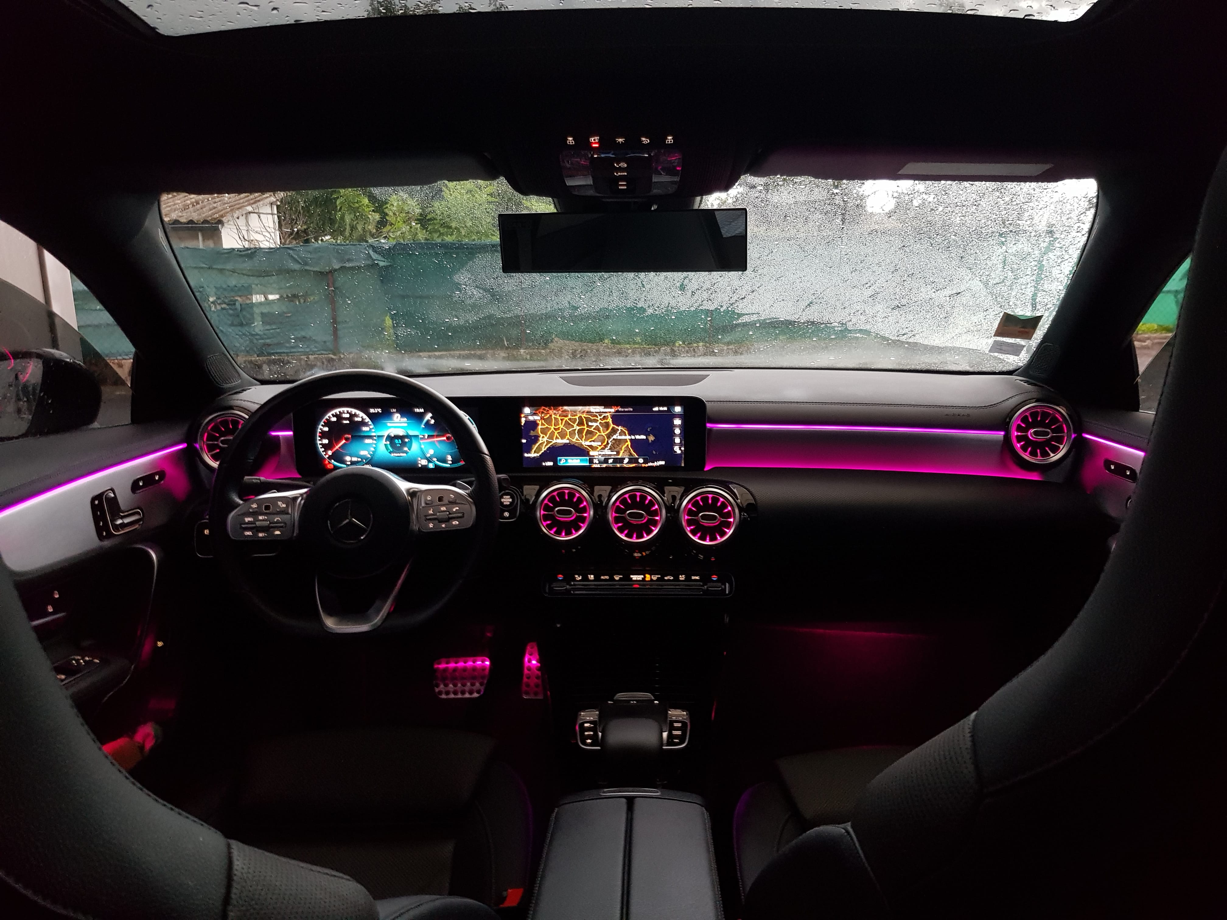 Mercedes-Benz Classe CLA avec Régulateur de vitesse