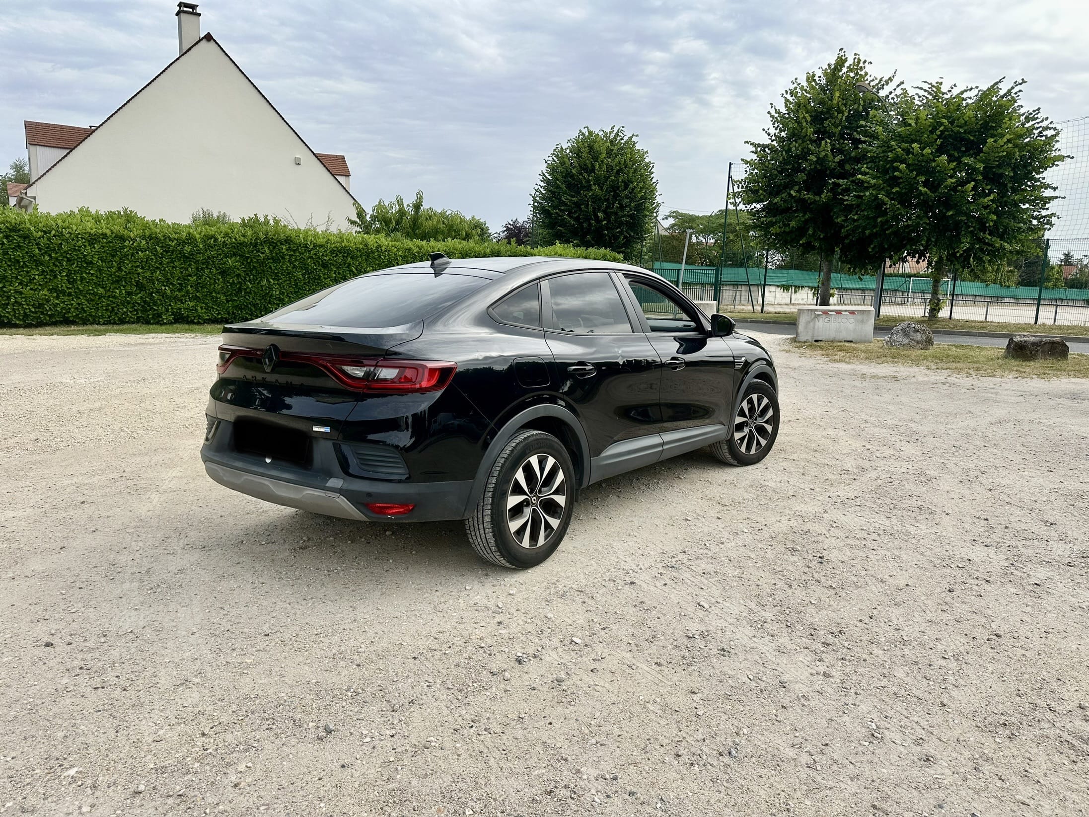 Renault Arkana E-Tech avec GPS
