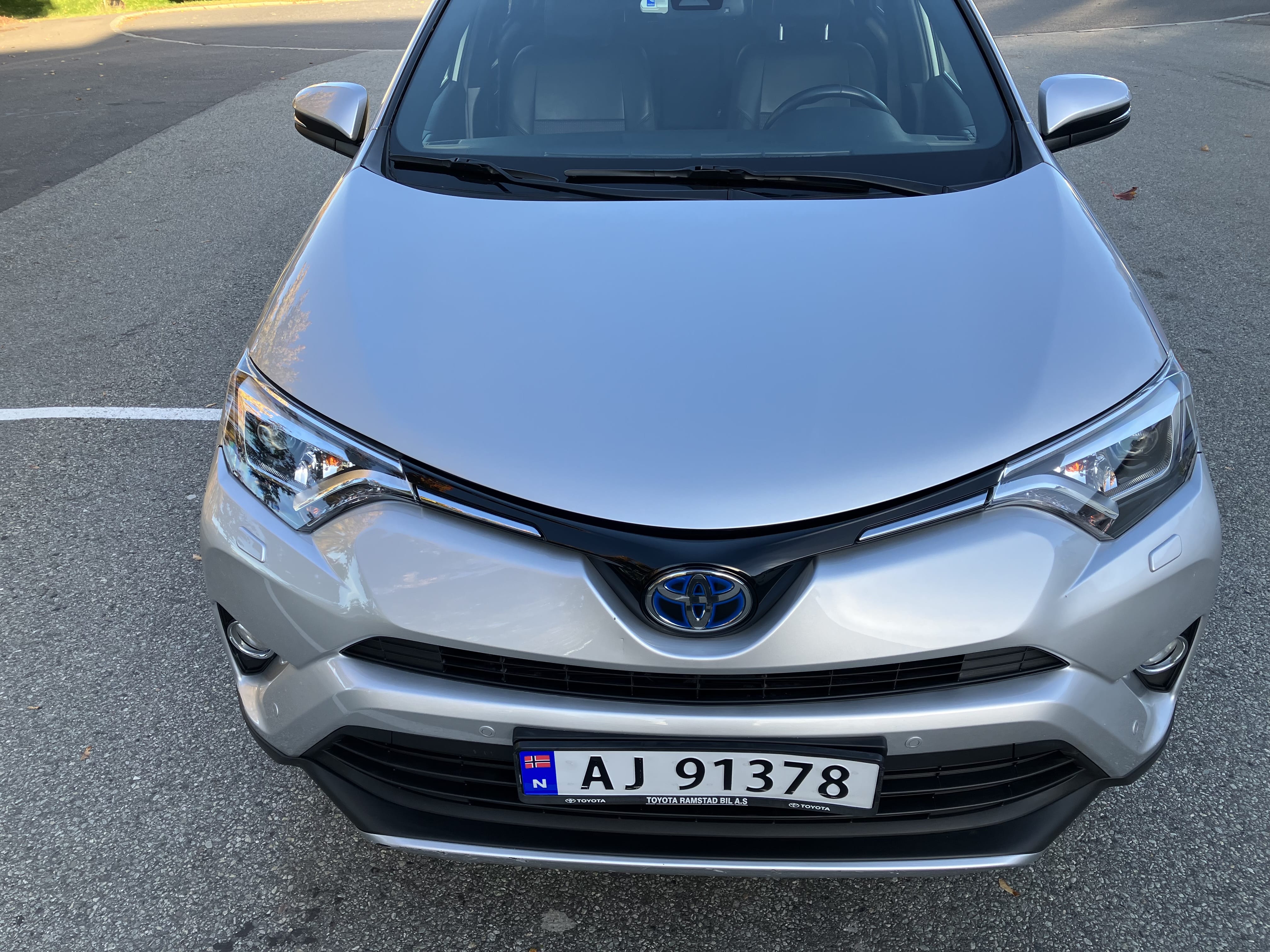 Toyota RAV4 con Audio Bluetooth