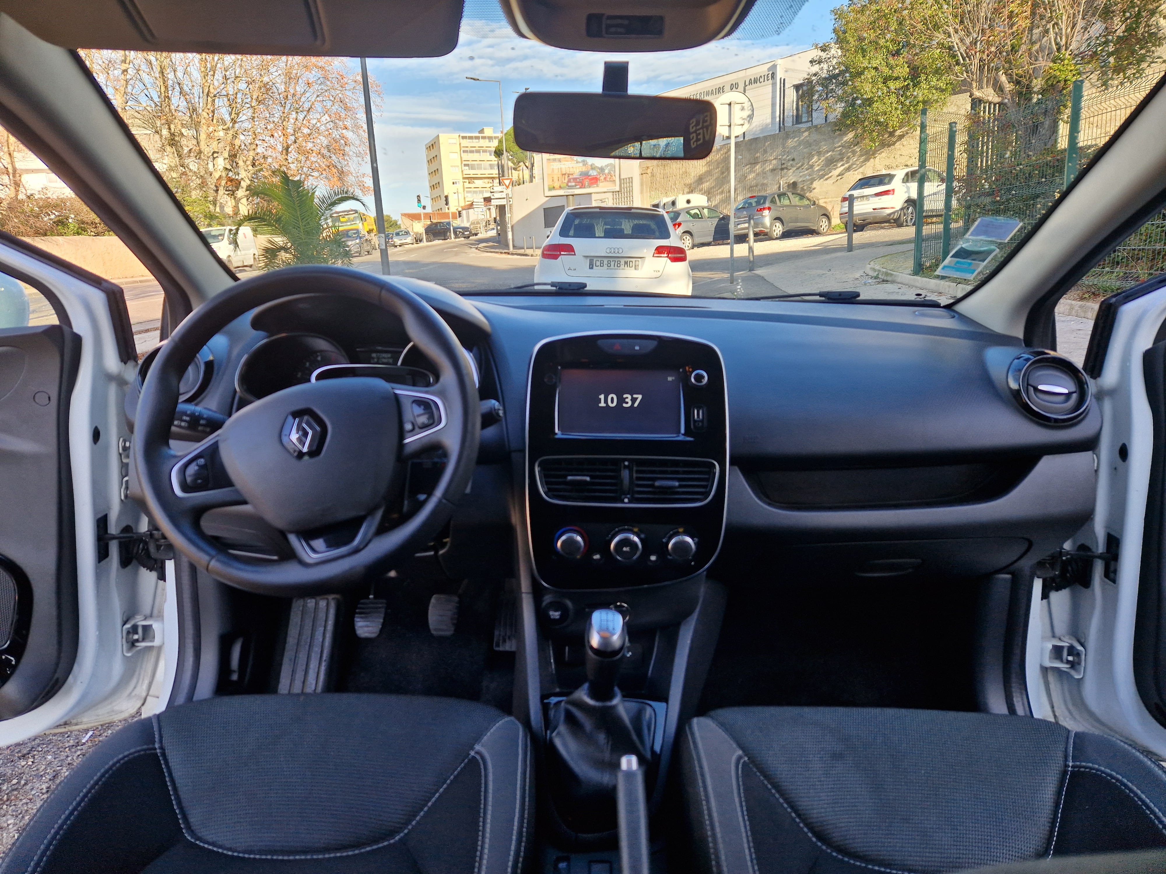 Renault Clio avec Régulateur de vitesse