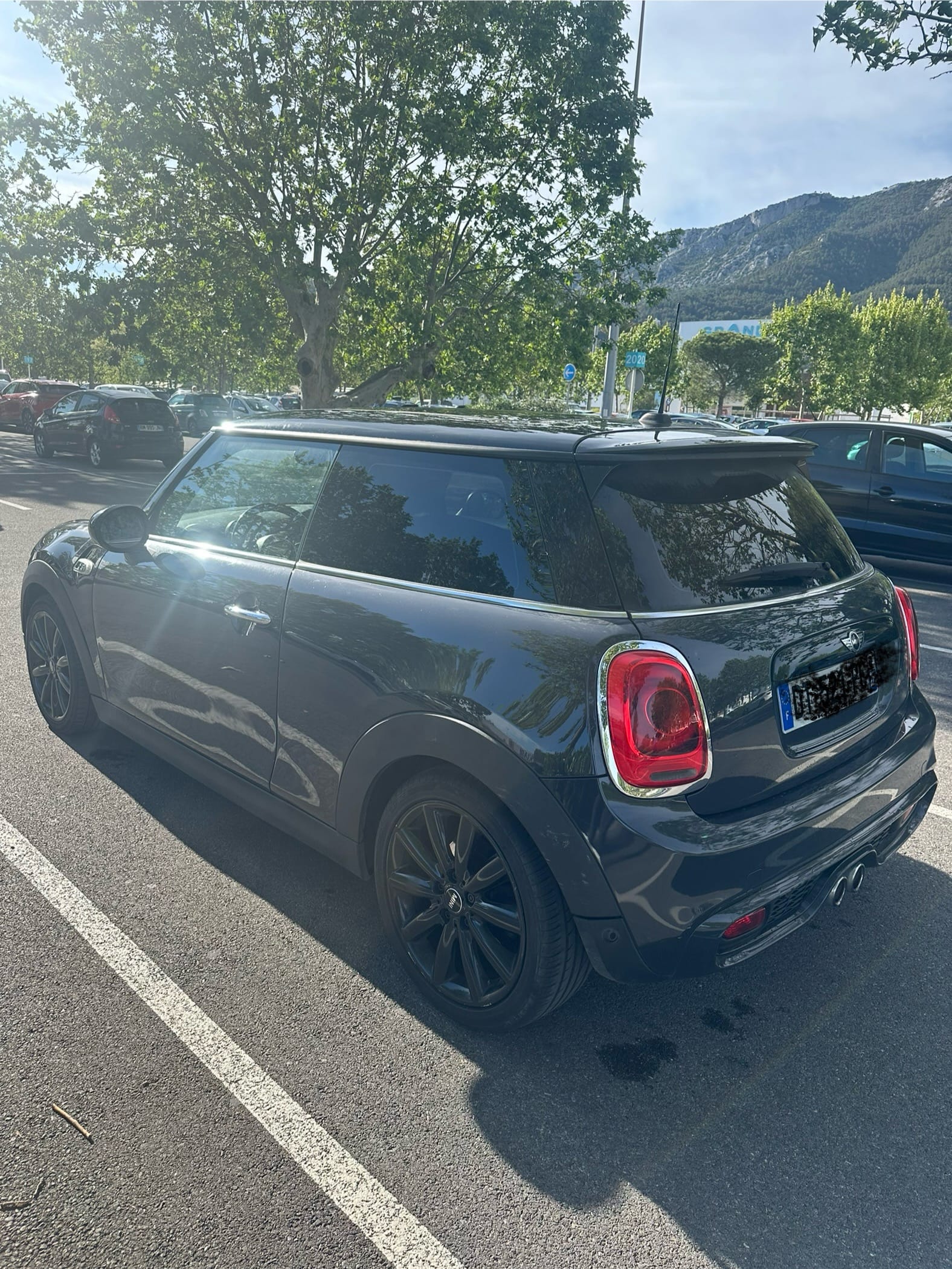 Mini Cooper 3 portes avec Climatisation