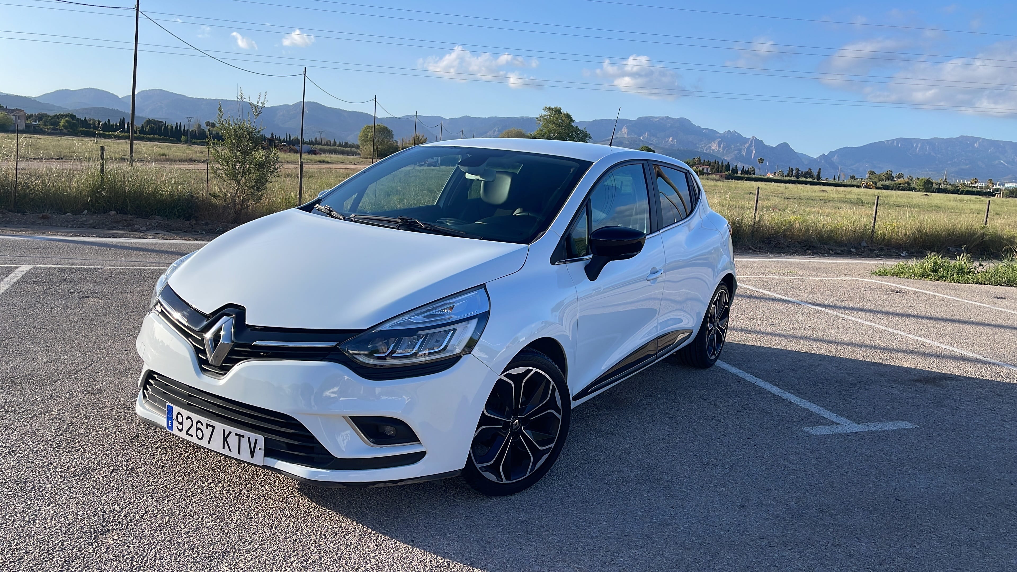 Renault Clio con Aire acondicionado