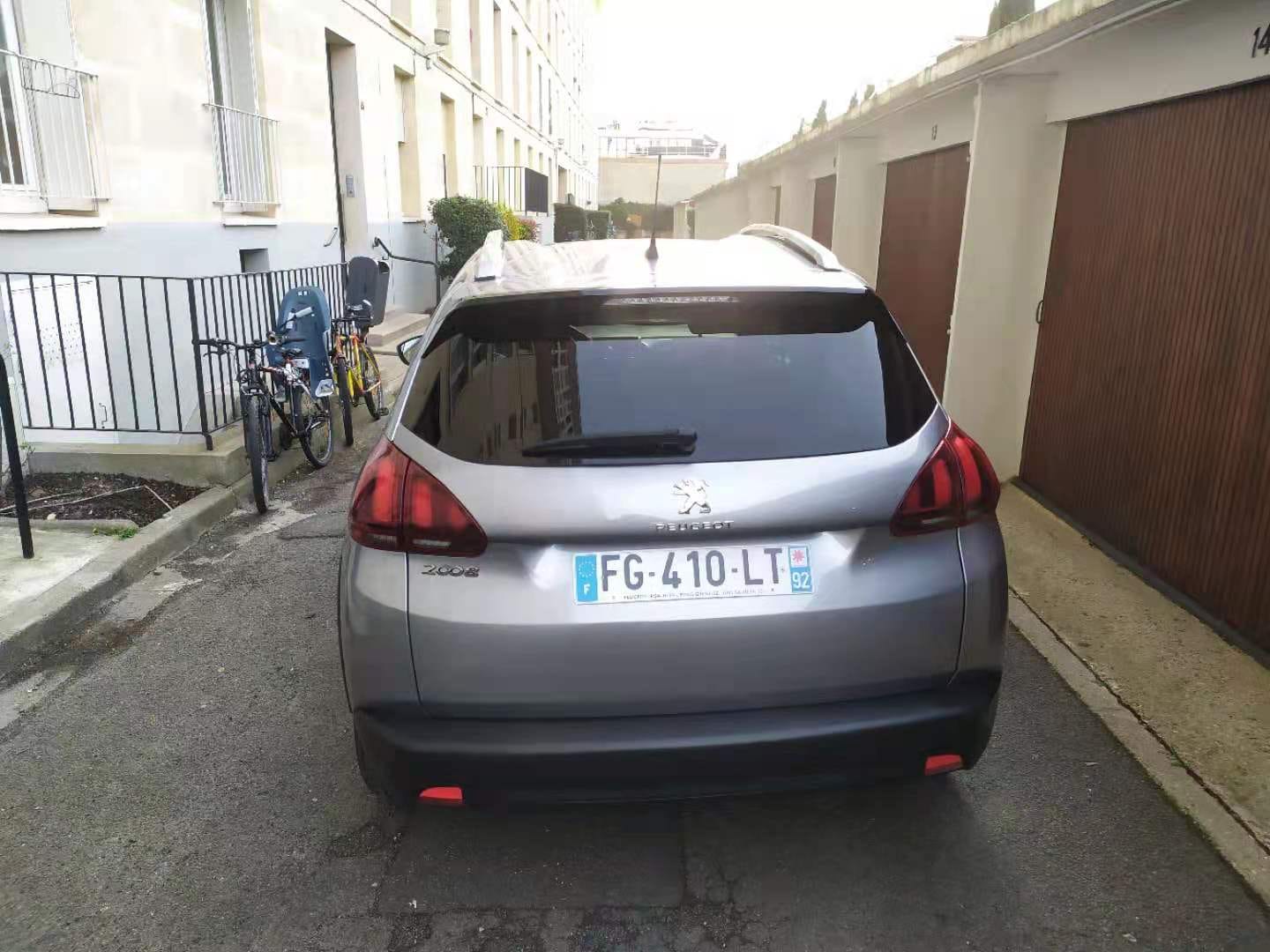 Peugeot 2008 avec Régulateur de vitesse