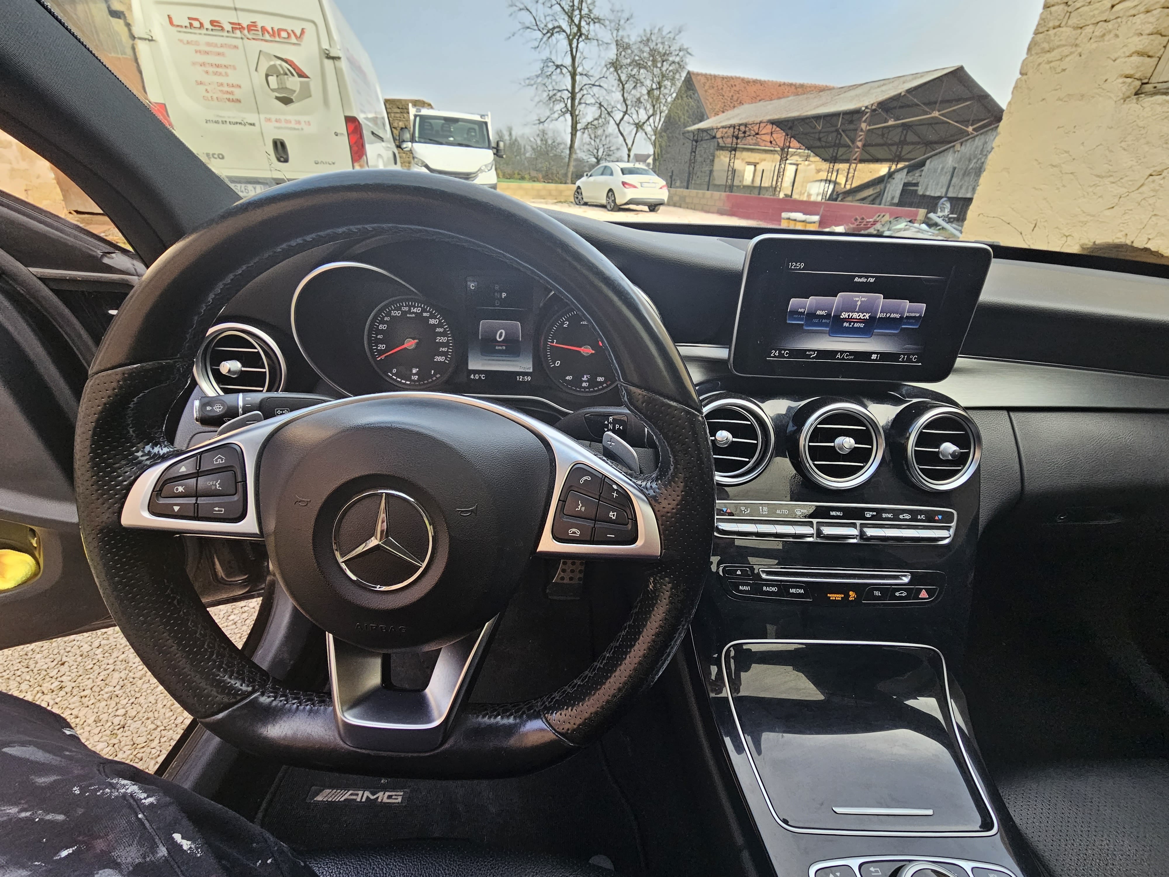 Mercedes-Benz Classe C avec Audio Bluetooth