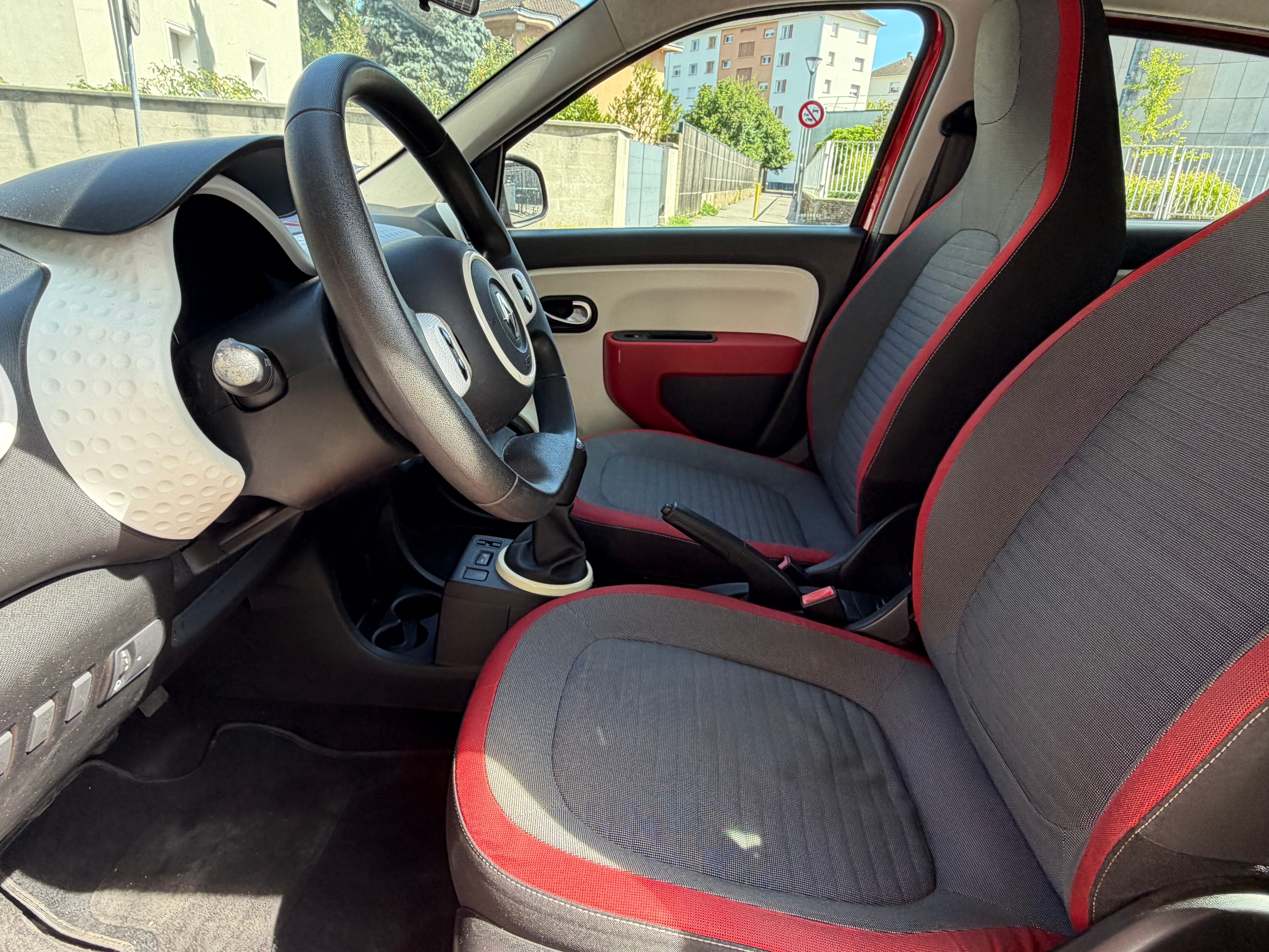 Renault Twingo III avec Port USB