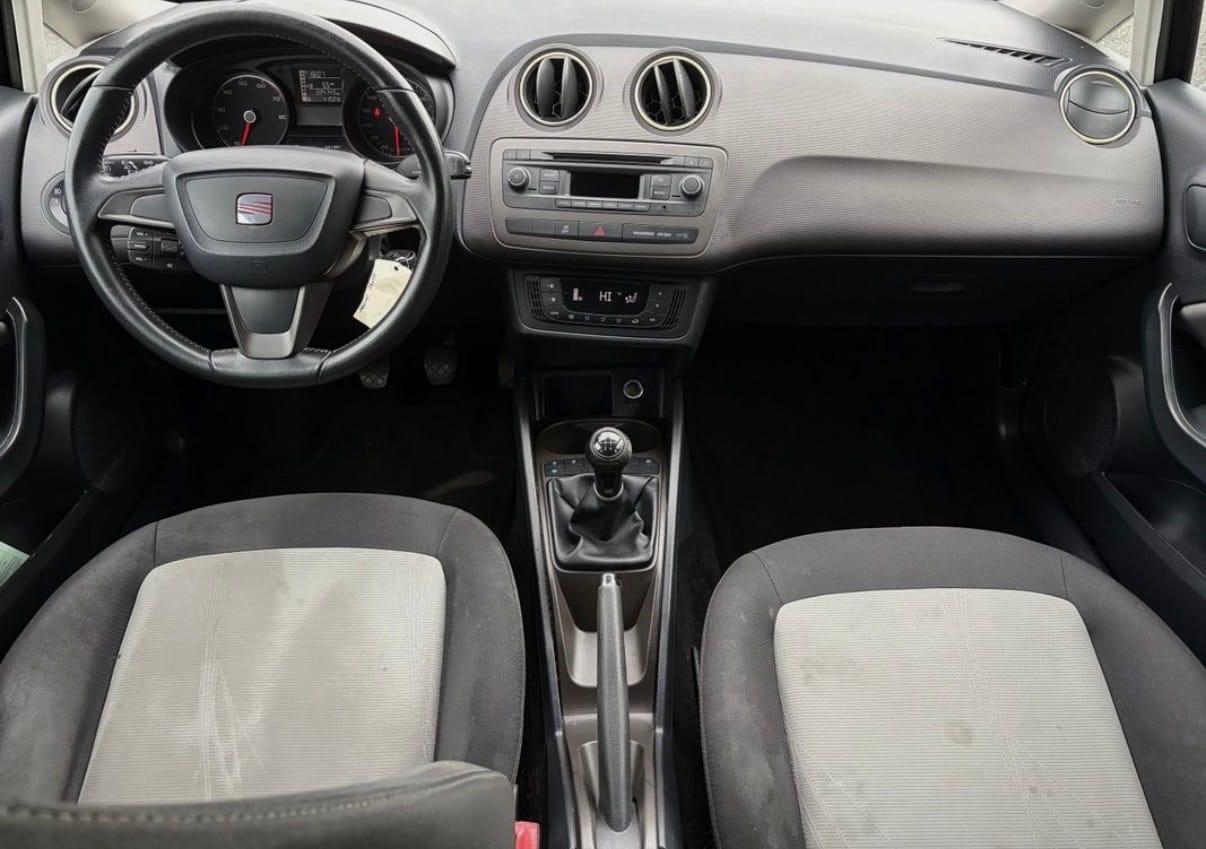 Seat Ibiza avec Siège bébé