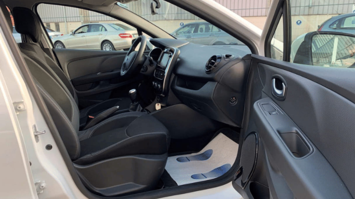 Renault Clio avec Régulateur de vitesse