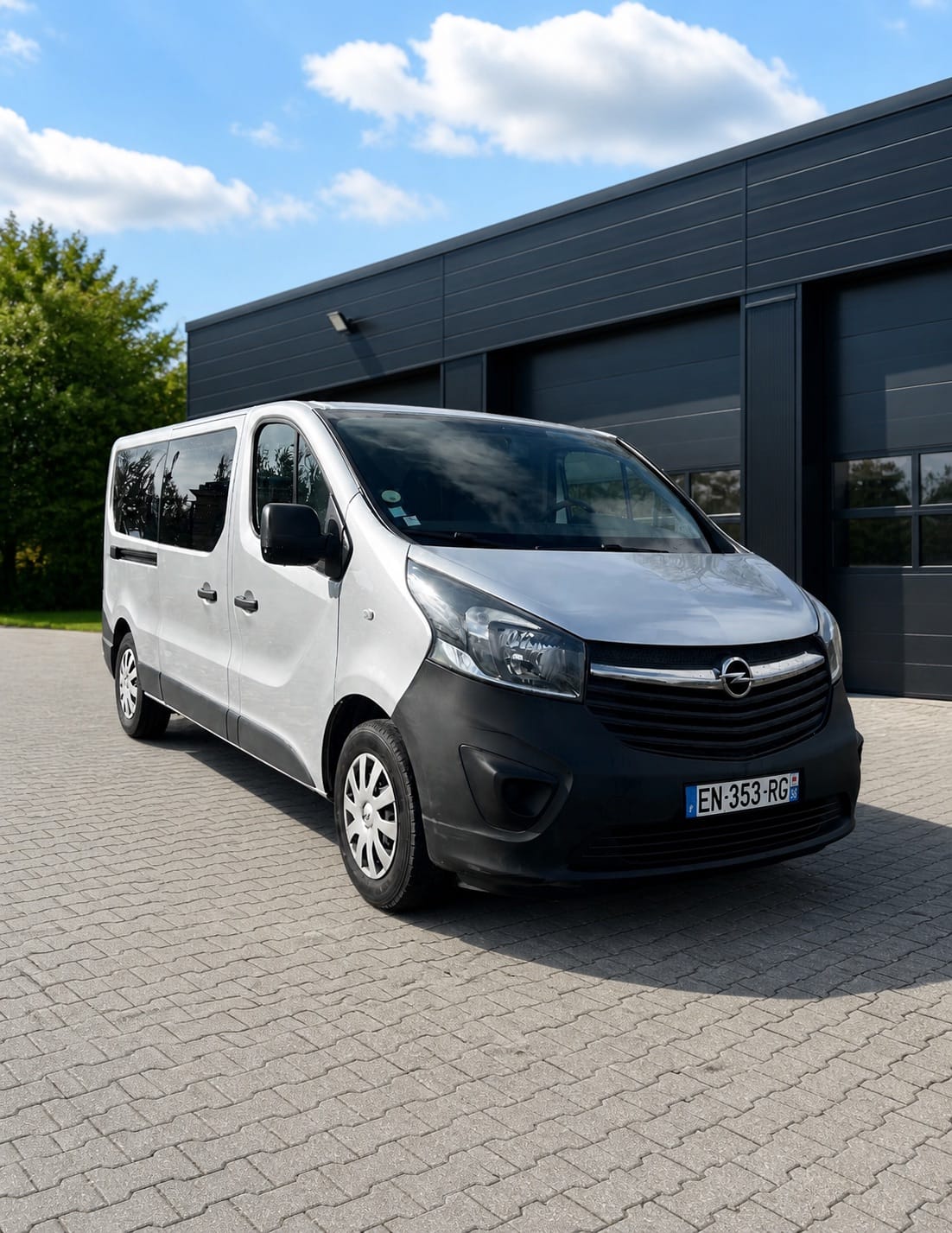 Opel Vivaro Combi, 2017, Diesel, 9 places et plus