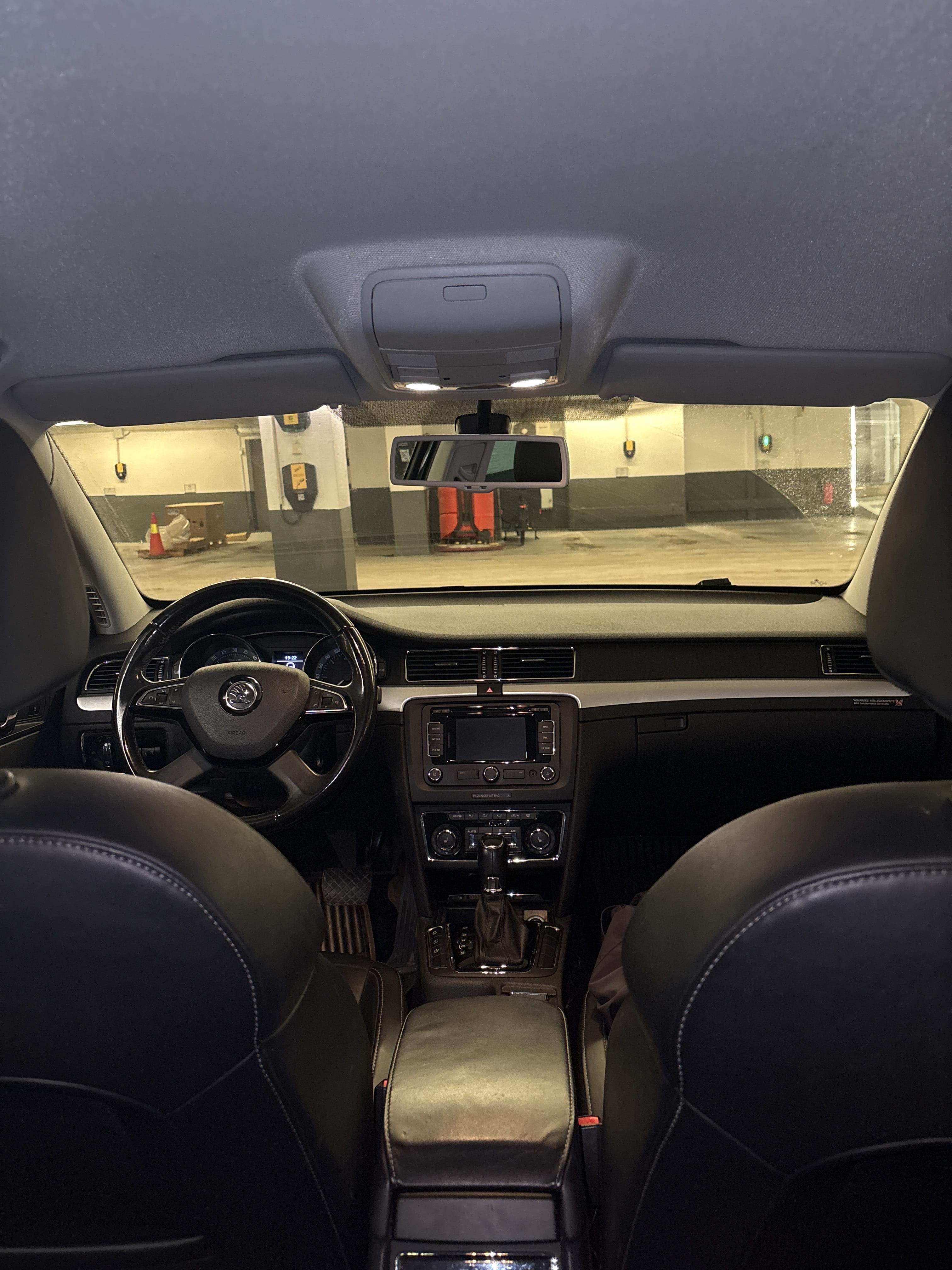 Skoda Superb med Cruisekontroll
