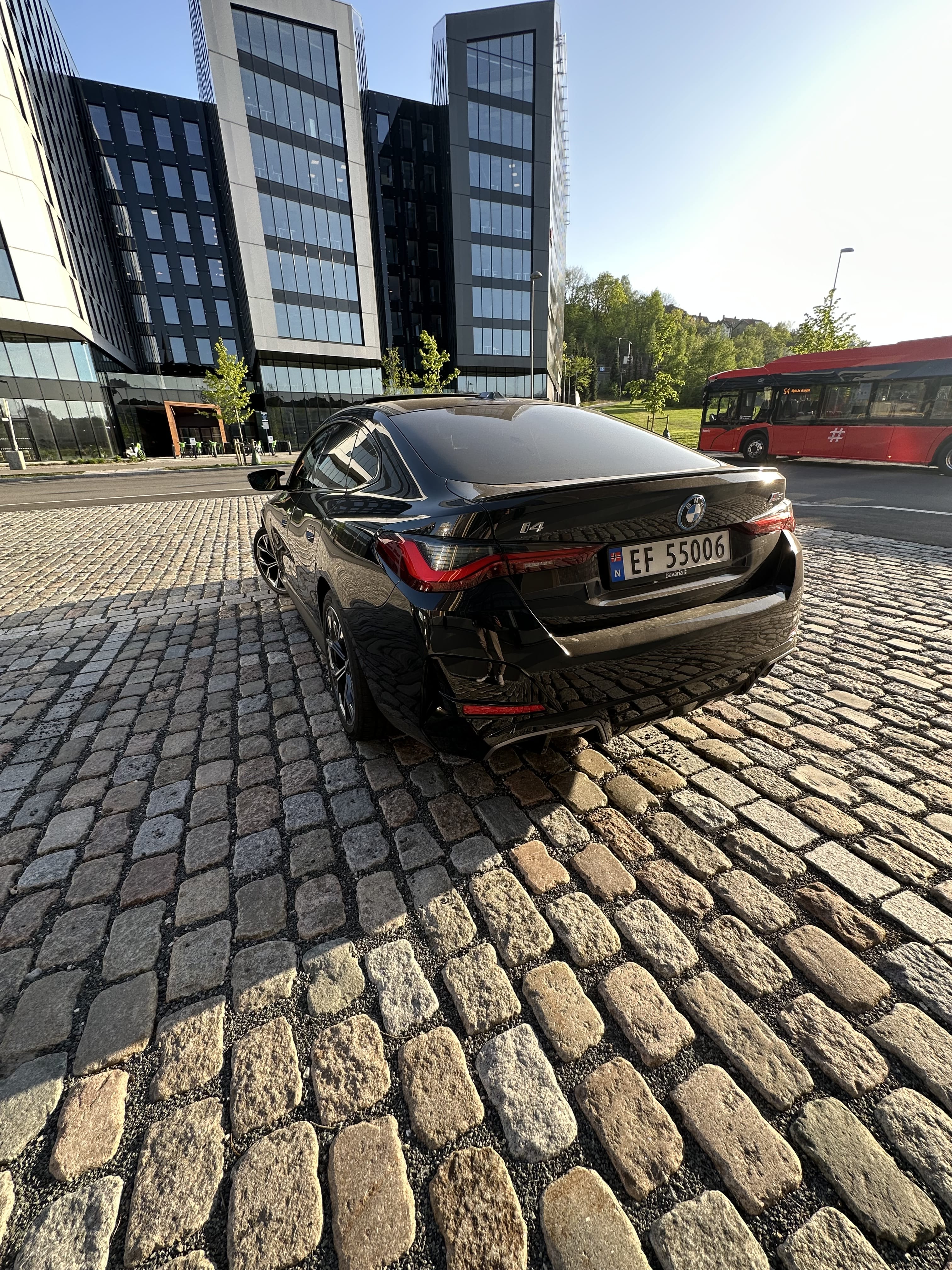 BMW i4 M50 544 HK, Supercharged med GPS