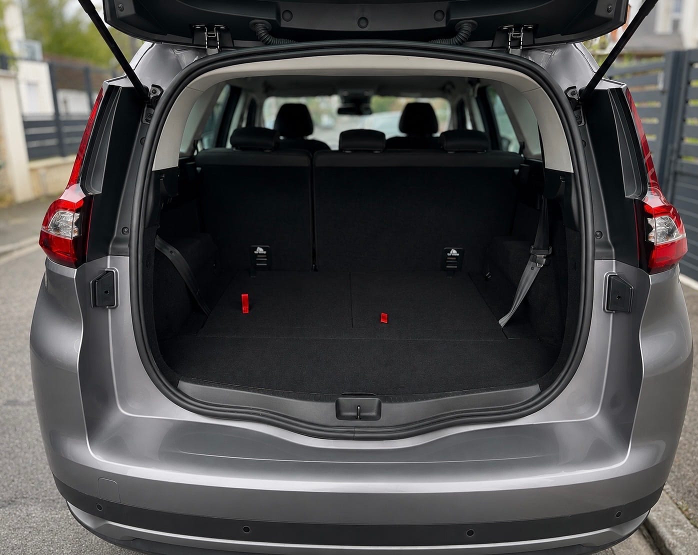 Renault Grand Scenic con Cámara de marcha atrás