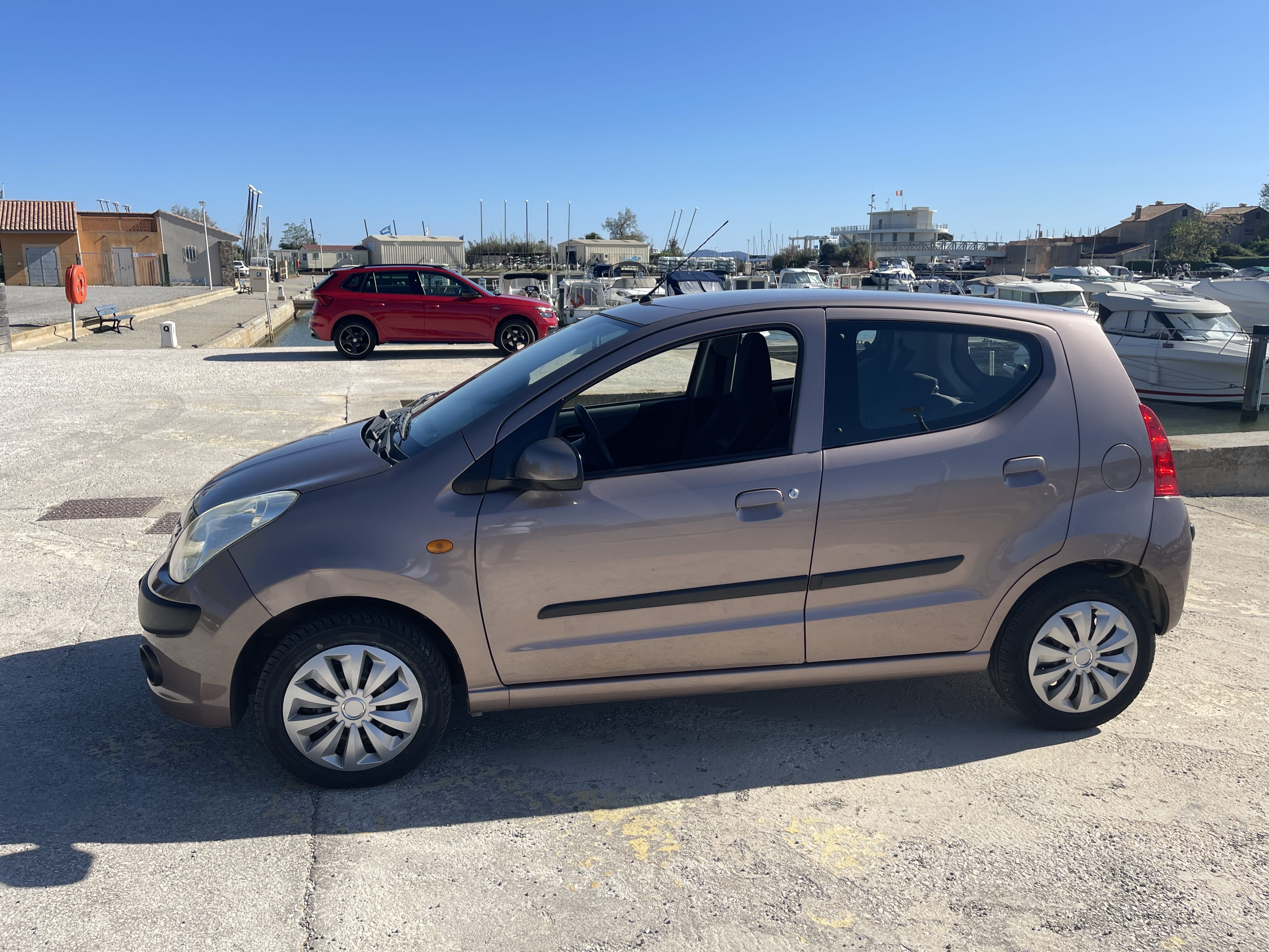 Nissan Pixo Essence avec Climatisation