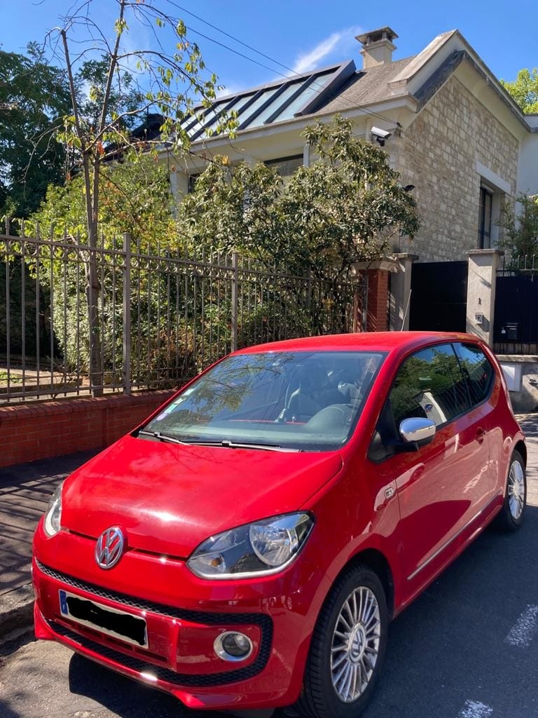 Volkswagen Up! CJ945 avec Entrée audio / iPod
