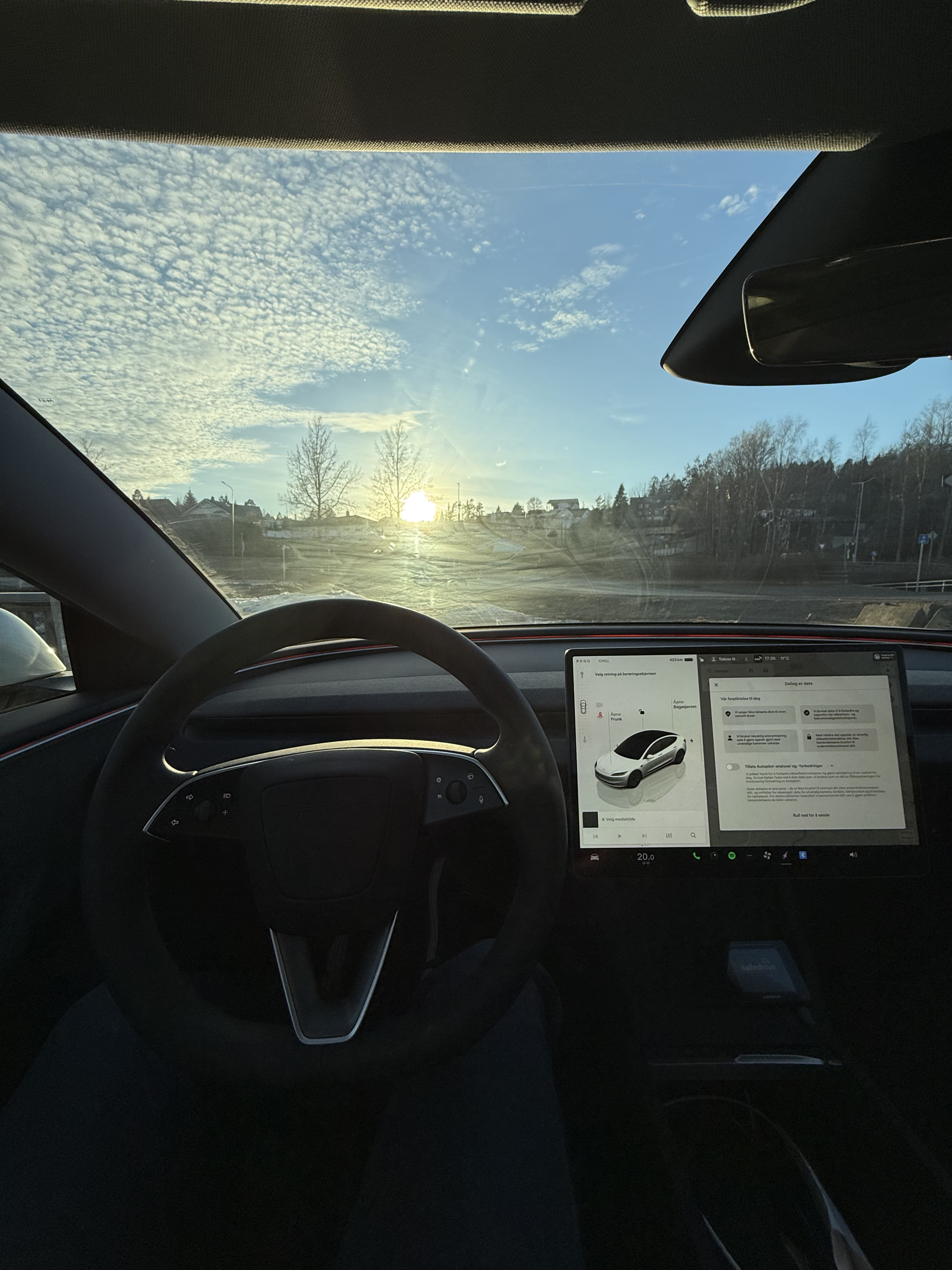Tesla Model 3 med GPS